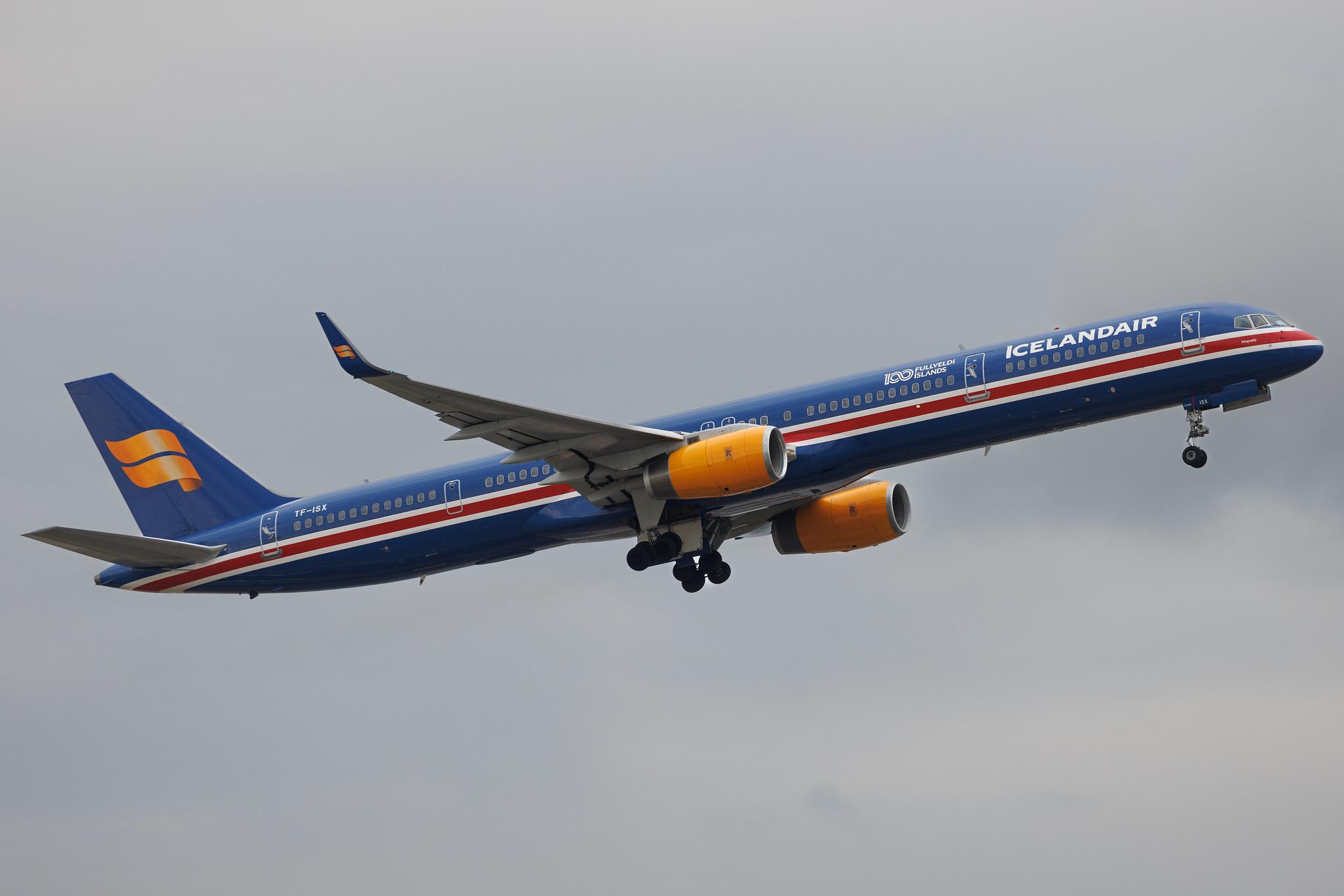 London Heathrow: Icelandair (FI / ICE) | Livery: 100 Years Icelandic Independence Livery | Boeing 757-3E7 B753 | TF-ISX | MSN 30179