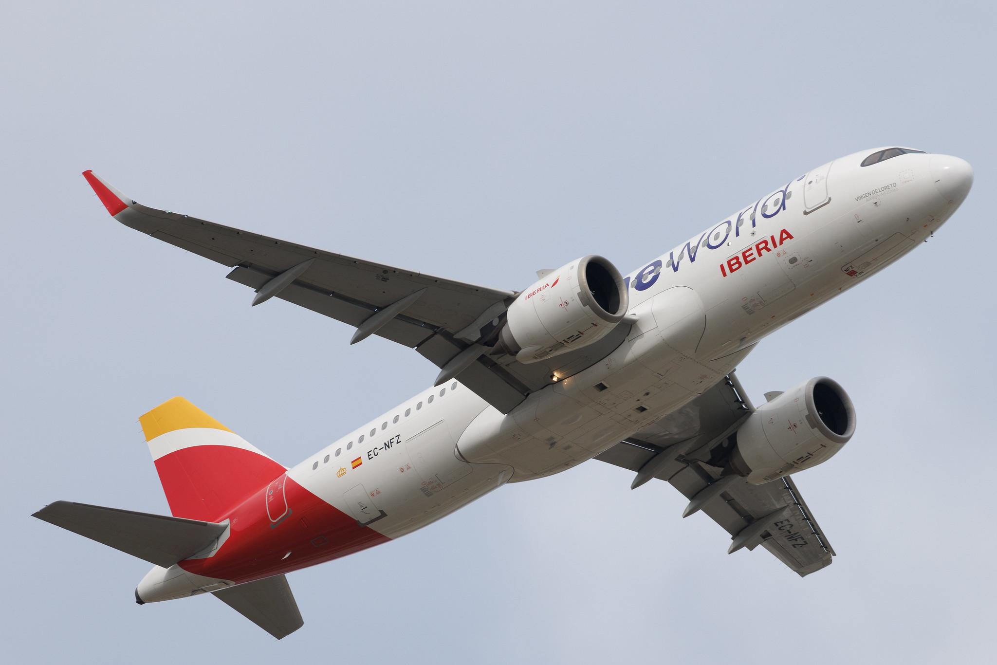 London Heathrow: Iberia (IB / IBE) | Livery: Oneworld Livery | Airbus A320-251N A20N | EC-NFZ | MSN 10002