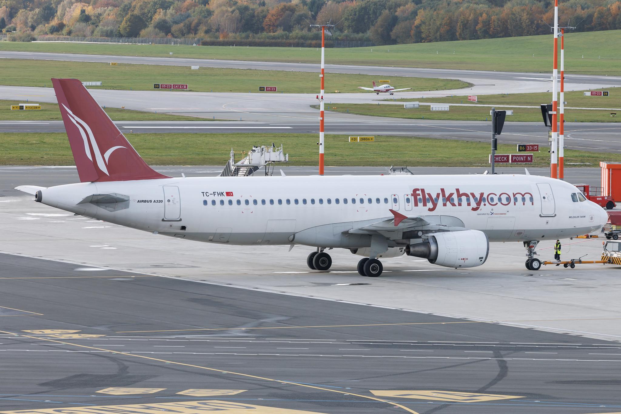 Hamburg Airport: Fly Kibris  | Operator: Freebird Airlines | Airbus A320-214 A320 | TC-FHK | MSN 04102