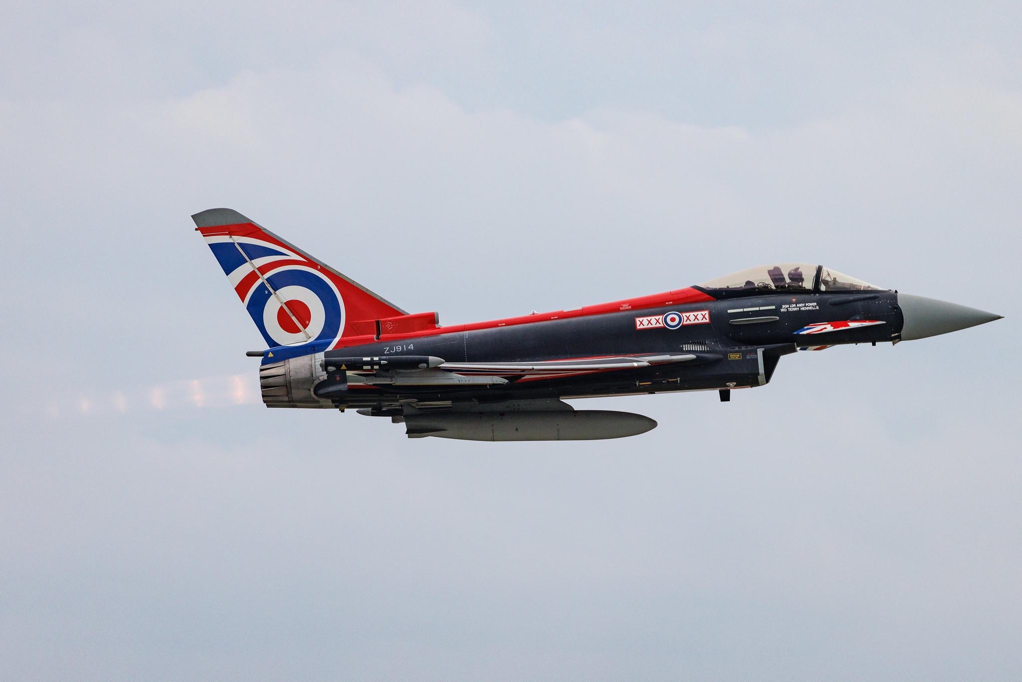 AIR SHOW Radom: United Kingdom - Royal Air Force (/ RFR) | Livery: RAF | Operator: United Kingdom - Royal Air Force Air Transport | Eurofighter EF-2000 Typhoon F.2 EUFI | ZJ914 | MSN BS005