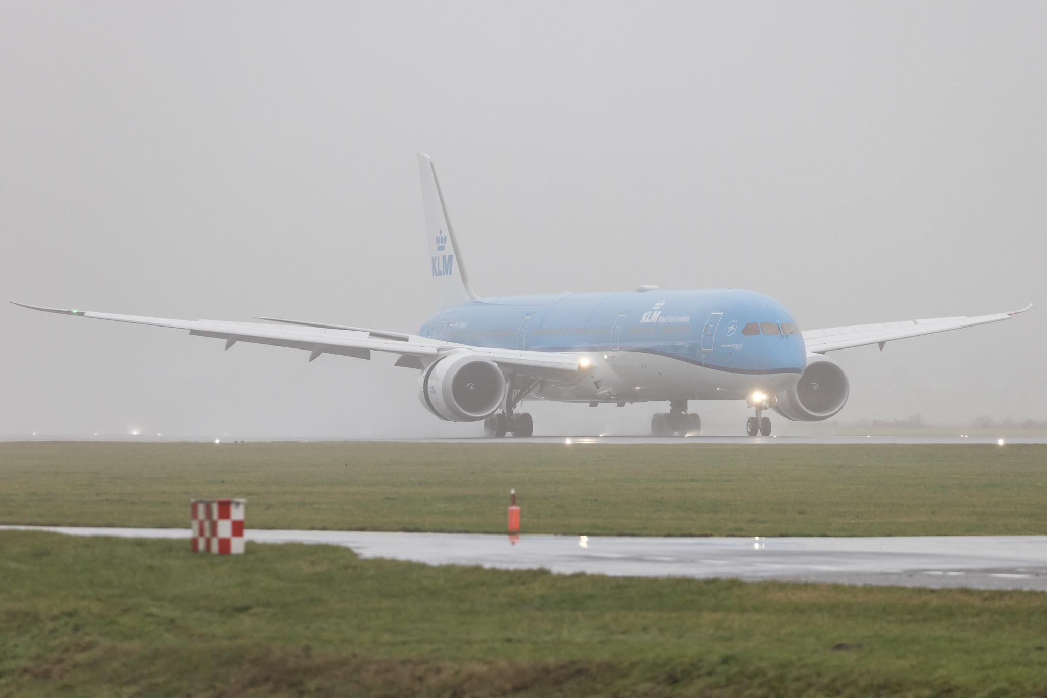 Amsterdam Schiphol: KLM (KL / KLM) |  Boeing 787-10 Dreamliner B78X | PH-BKH | MSN 42489