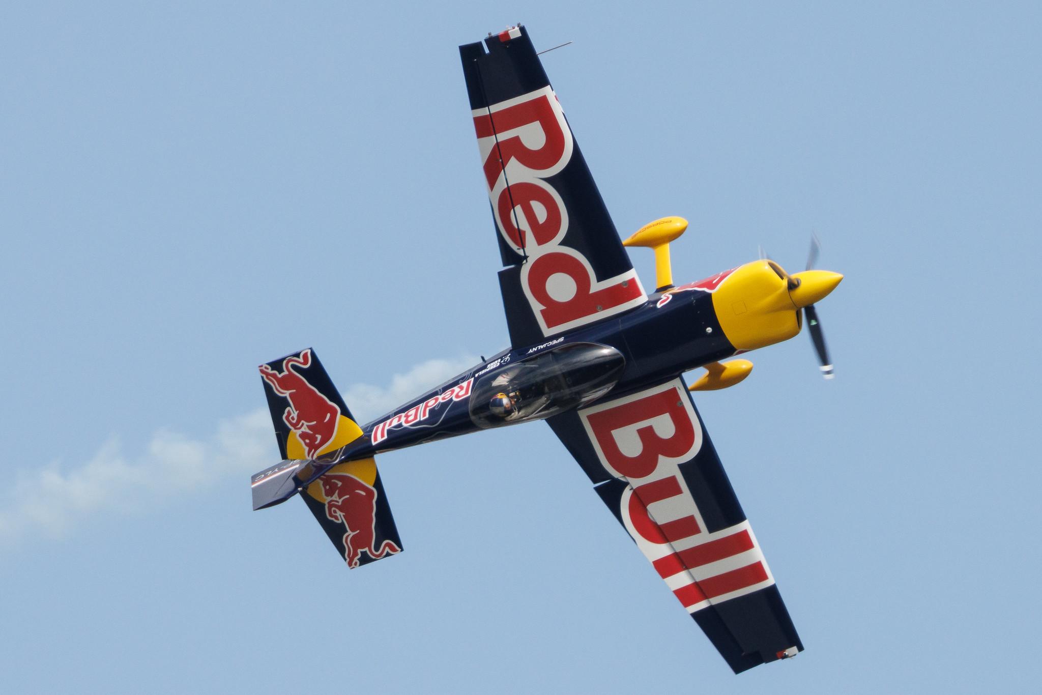 AIR SHOW Radom: The Flying Bulls | Zivko Edge 540T EDGT | SP-YLC | MSN 2019
