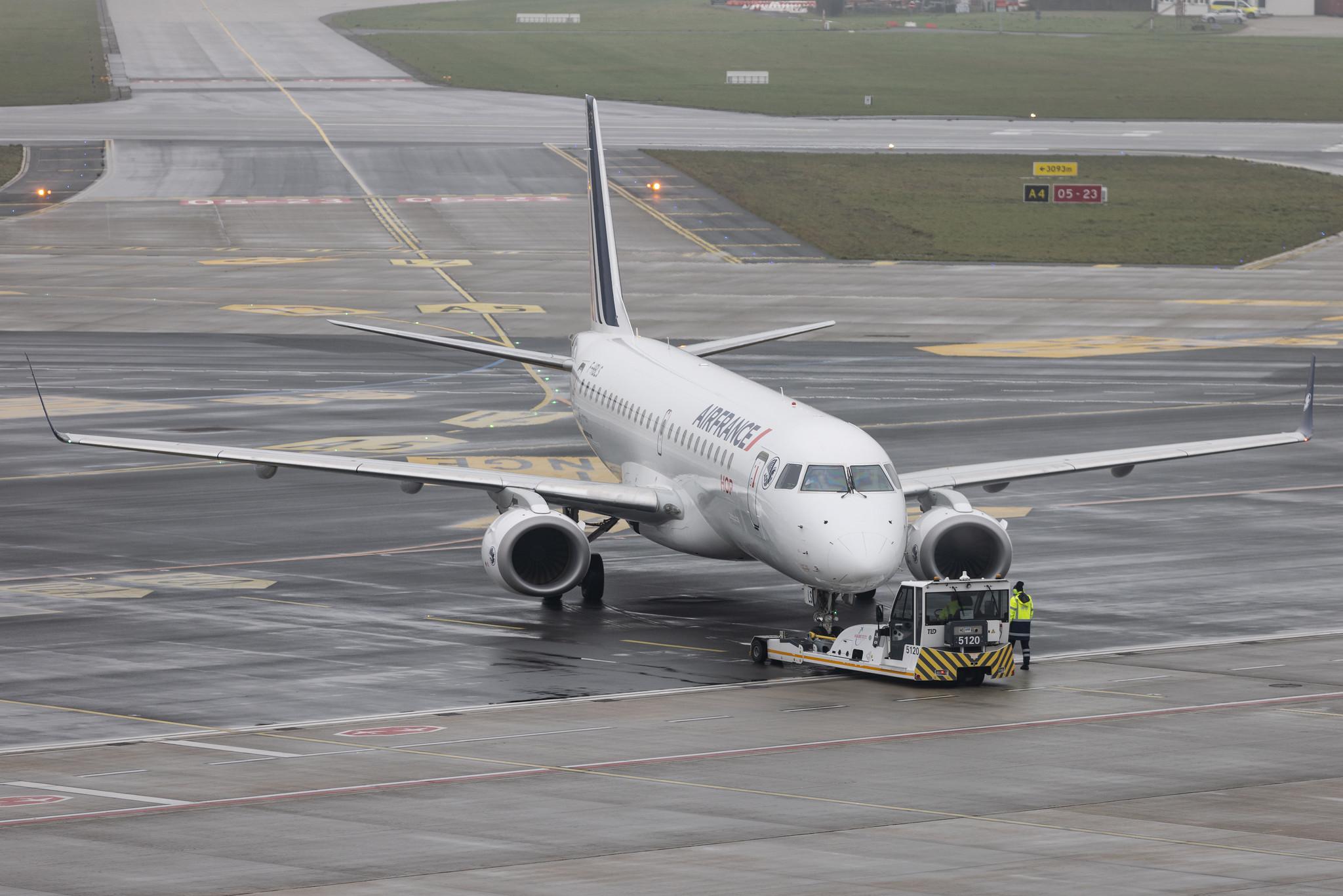 Hamburg Airport: Air France (AF / AFR) | Operator: Air France Hop | Embraer E190STD E190 | F-HBLS | MSN 19000326