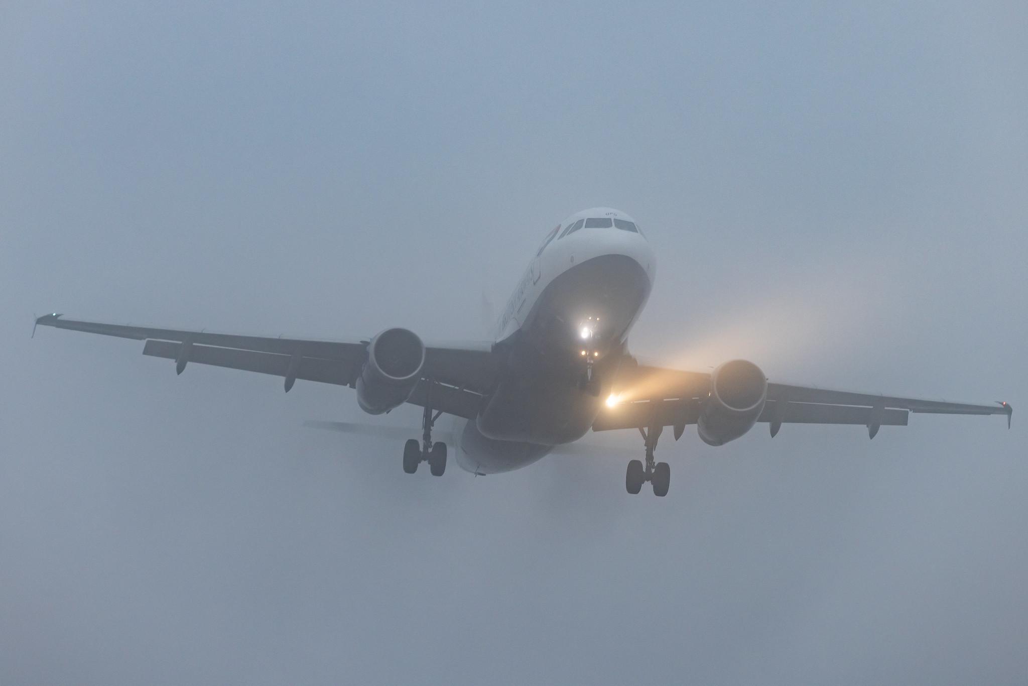 Amsterdam Schiphol: British Airways (BA / BAW) | Airbus A319-131 A319 | G-EUPO | MSN 1279