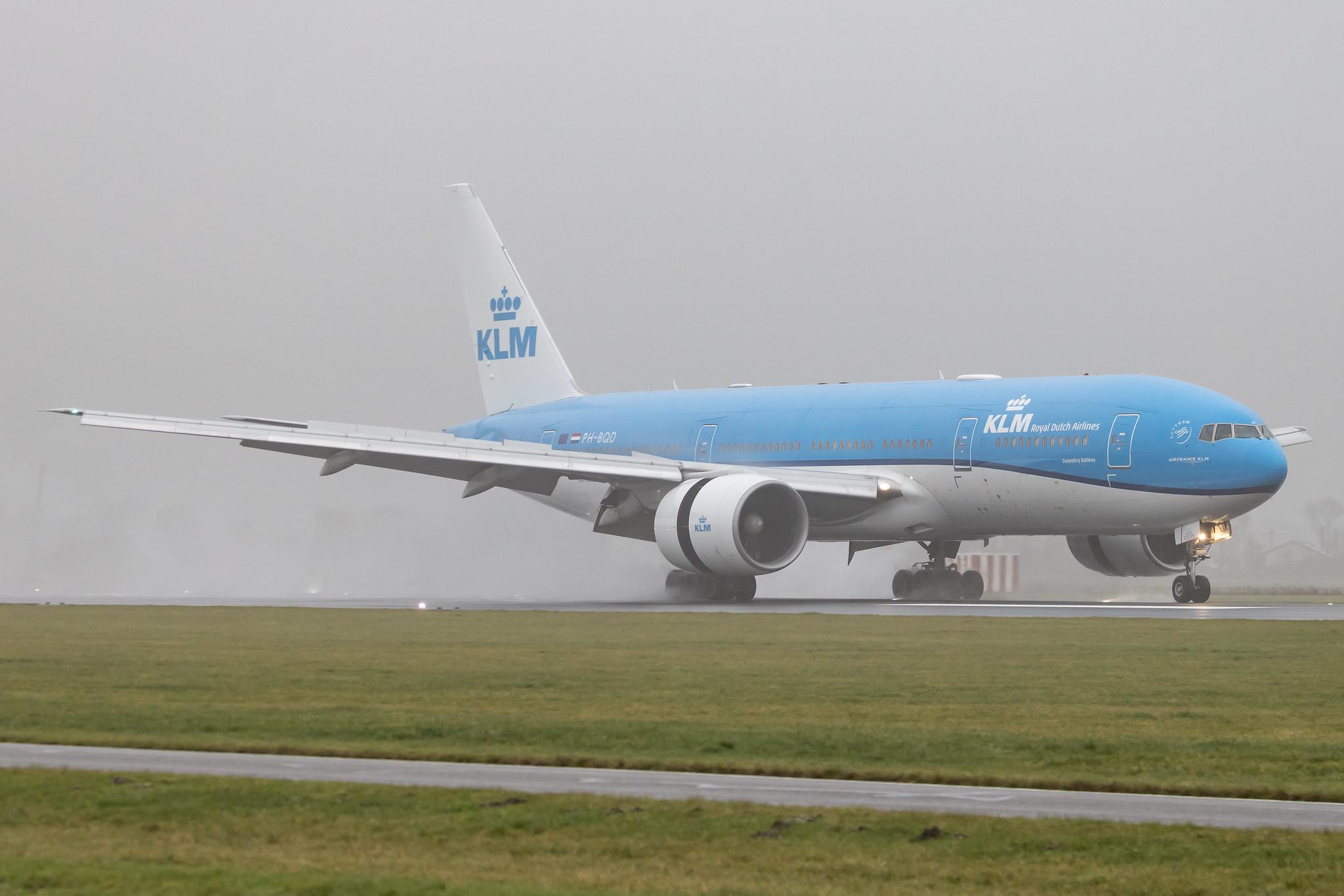 Amsterdam Schiphol: KLM (KL / KLM) | Boeing 777-206(ER) B772 | PH-BQD | MSN 33713