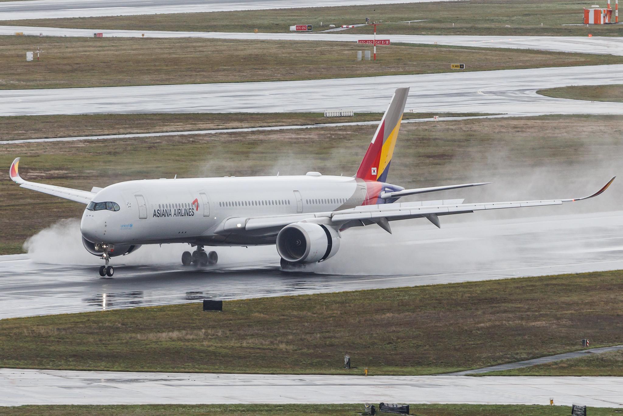 Frankfurt Airport: Asiana Airlines (OZ / AAR) | Airbus A350-941 A359 | HL8078 | MSN 094