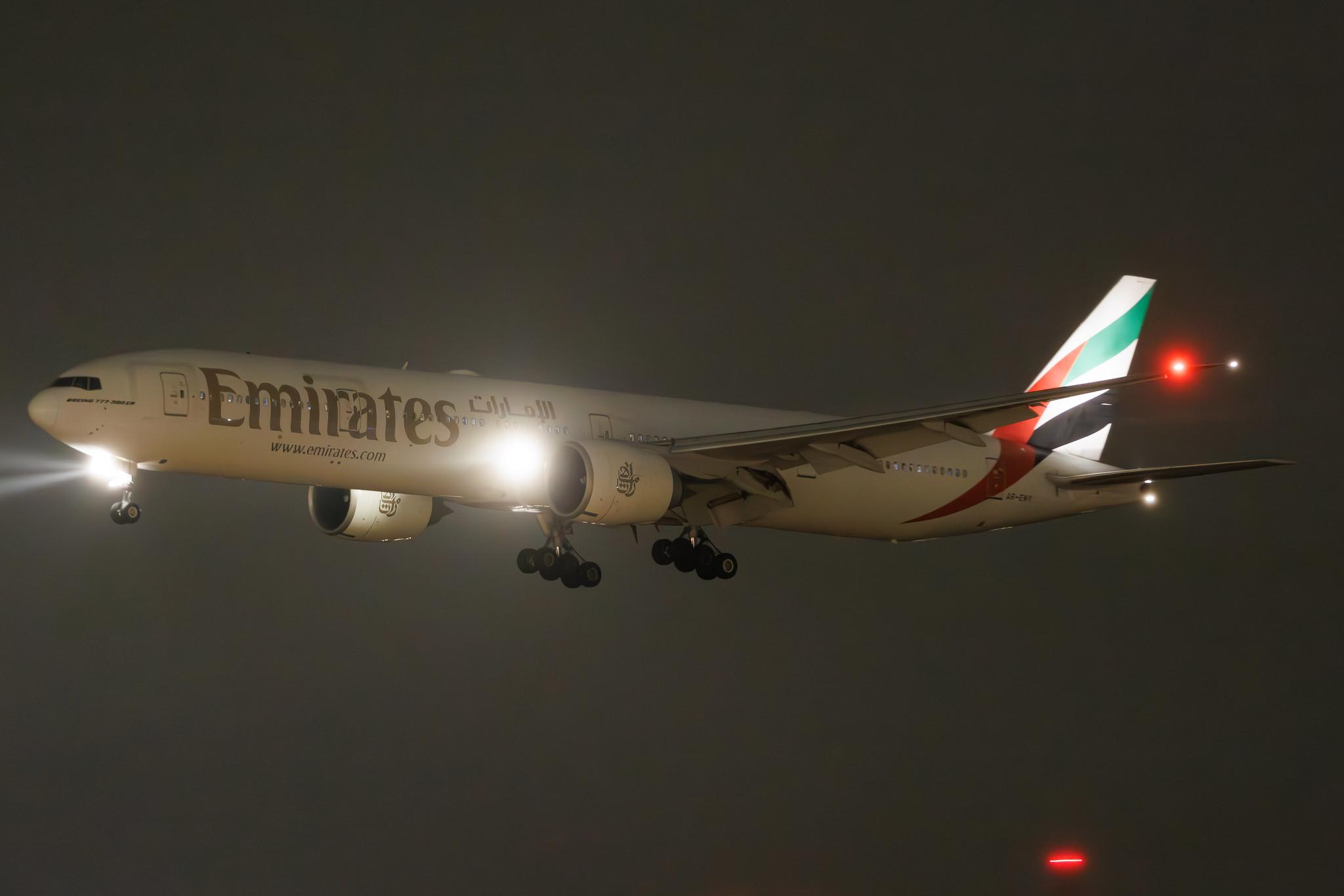 Hamburg Airport: Emirates (EK / UAE) | Boeing 777-31H(ER) B77W | A6-ENY | MSN 42122