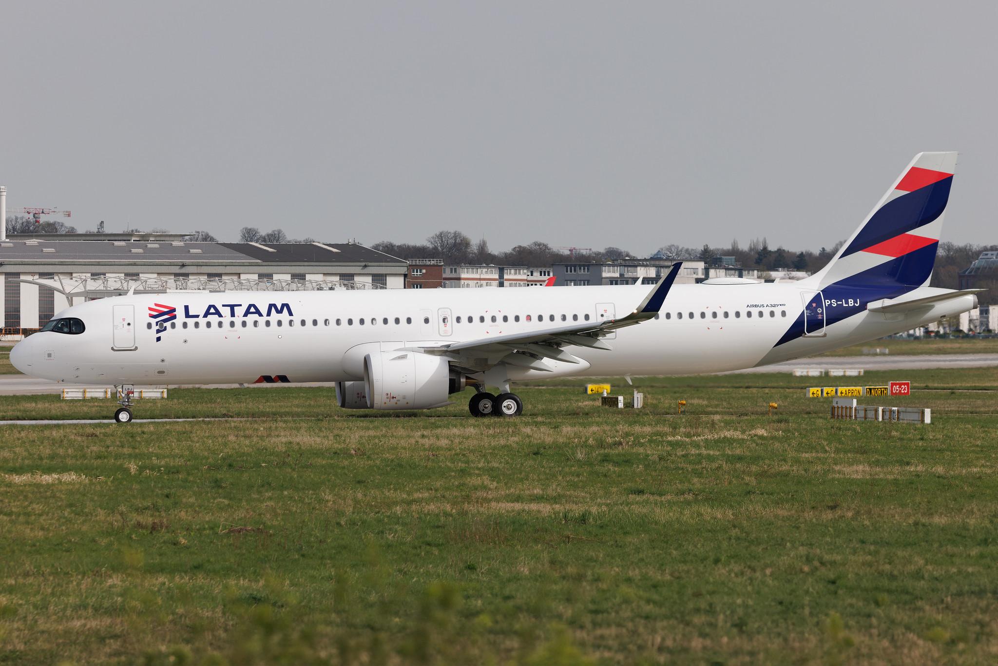Hamburg Finkenwerder: LATAM Airlines (LA / LAN) | Operator: LATAM Brasil | Airbus A321-271NX A21N | PS-LBJ | MSN 11723