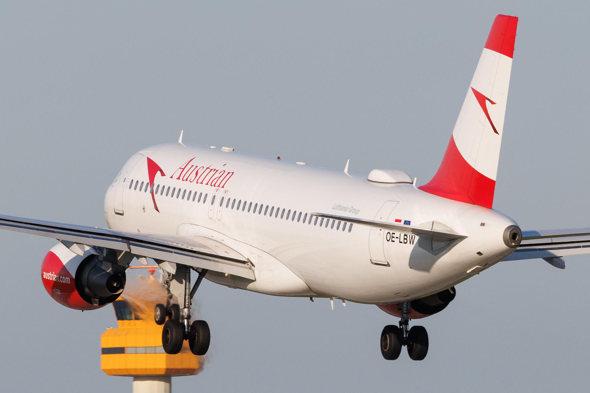Hamburg Airport: Austrian Airlines (OS / AUA) | Airbus A320-214 A320 | OE-LBW | MSN 1678