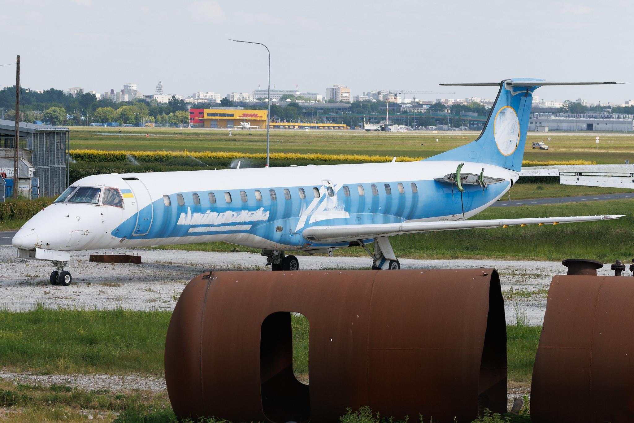 Warsaw Chopin Airport: Dniproavia (Z6 / UDN) | Embraer ERJ-145EP E145 | UR-DNO | MSN 145237