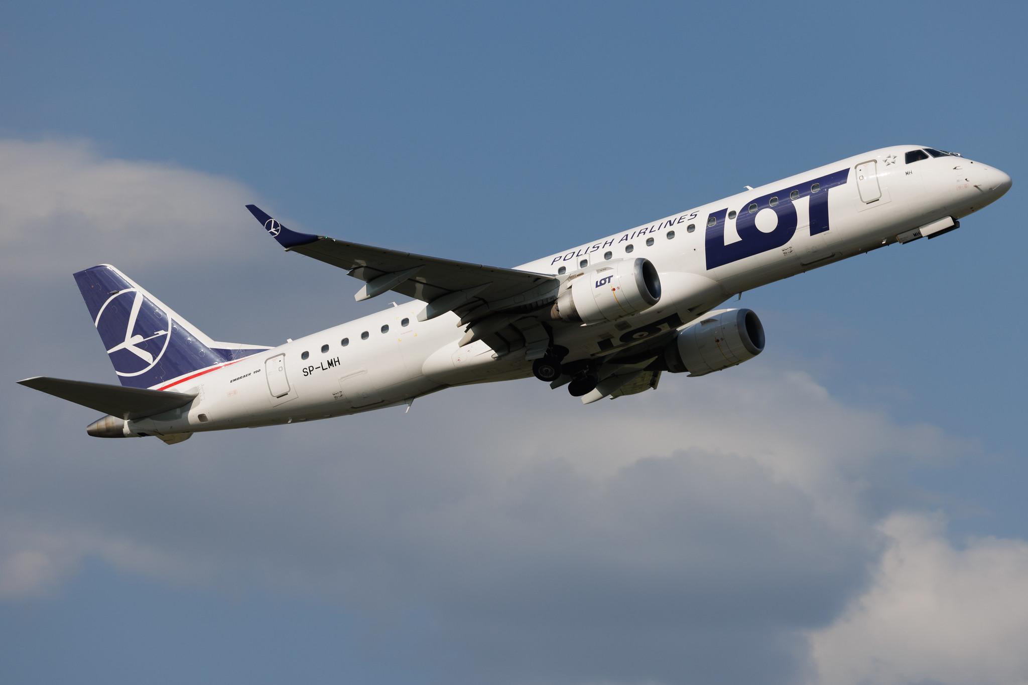 Warsaw Chopin Airport: LOT (LO / LOT) | Embraer E190LR E190 | SP-LMH | MSN 19000487