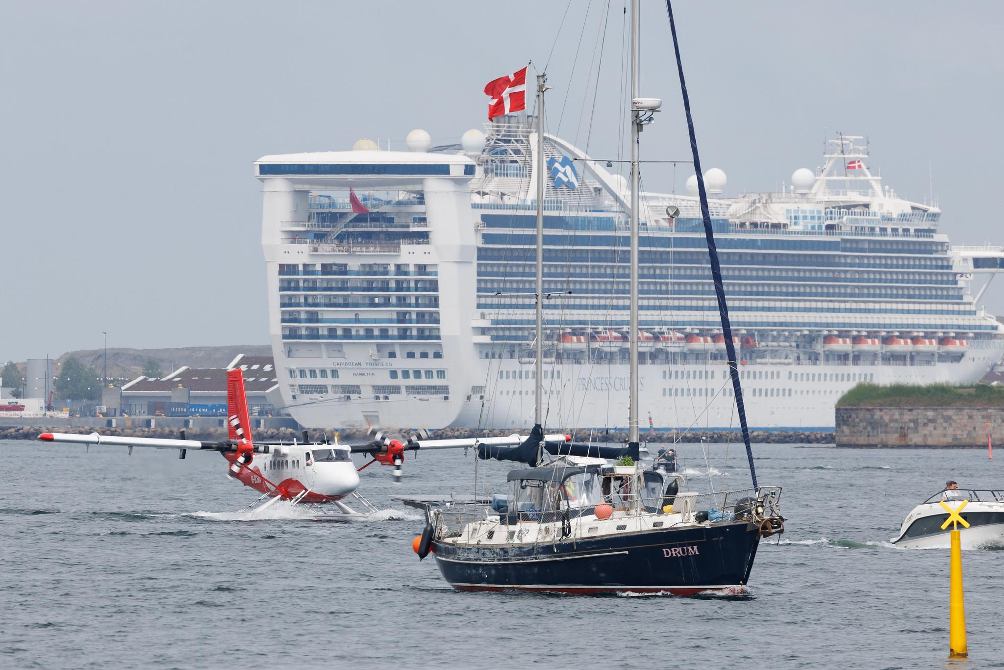 Copenhagen Sea Airport: Nordic Seaplanes | De Havilland Canada DHC-6-300 Twin Otter DHC6 | 9H-OCEAN | MSN 565