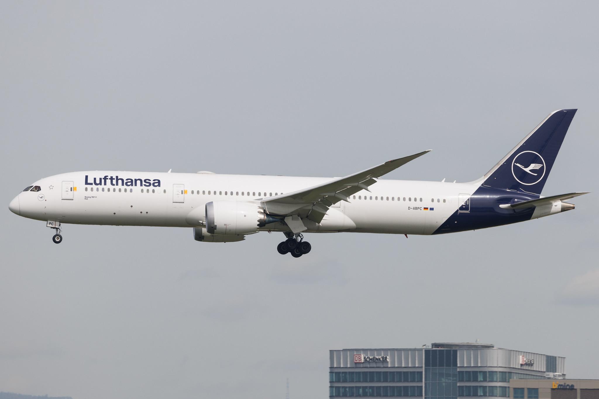 Frankfurt Airport: Lufthansa (LH / DLH) | Boeing 787-9 Dreamliner B789 | D-ABPC | MSN 62733