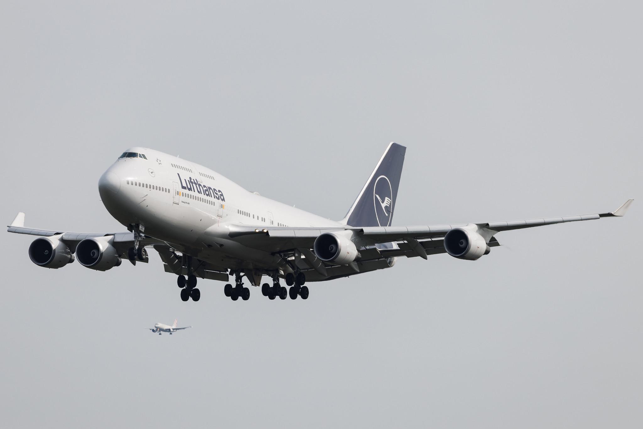 Frankfurt Airport: Lufthansa (LH / DLH) | Boeing 747-430 B744 | D-ABVY | MSN 29869