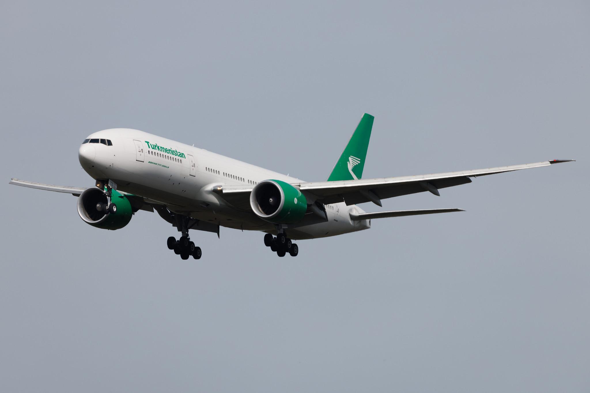 Frankfurt Airport: Turkmenistan Airlines (T5 / TUA) | Boeing 777-22K(LR) B77L | EZ-A779 | MSN 42297