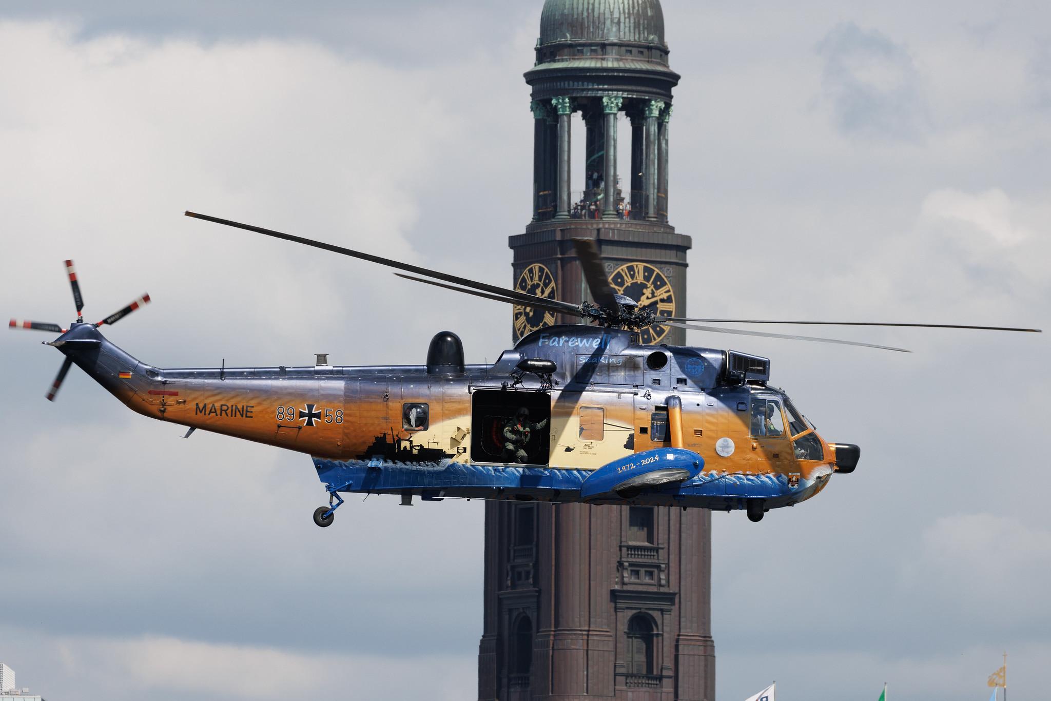 SOS Joint Rescue Operation: German Navy (/ GNY) | Westland Sea King Mk.41 | 89+58 | MSN WA759