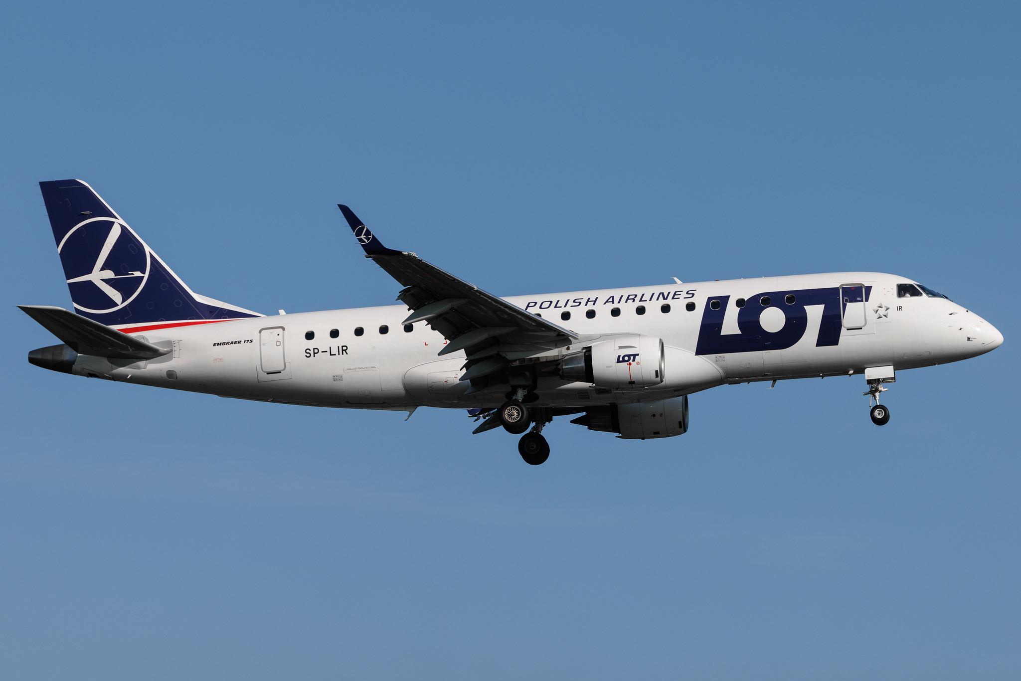 Hamburg Airport: LOT (LO / LOT) | Embraer E175STD E75S | SP-LIR | MSN 17000340