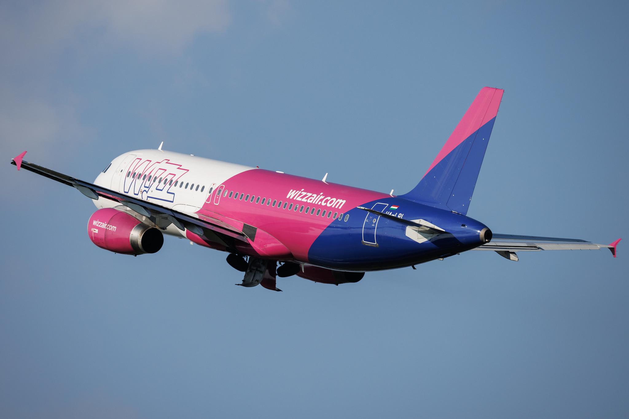 Hamburg Airport: Wizz Air (W6 / WZZ) | Airbus A320-232 A320 | HA-LPL | MSN 03166