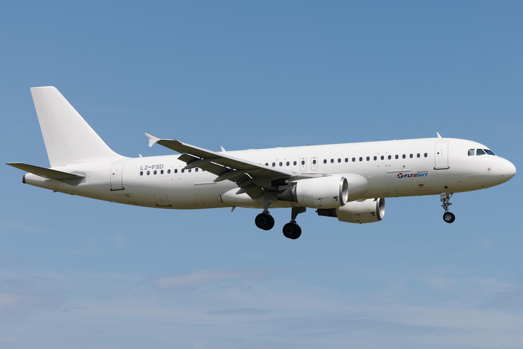 Warsaw Chopin Airport: Fly2Sky (F6 / VAW) | Airbus A320-214 A320 | LZ-FSD | MSN 03461