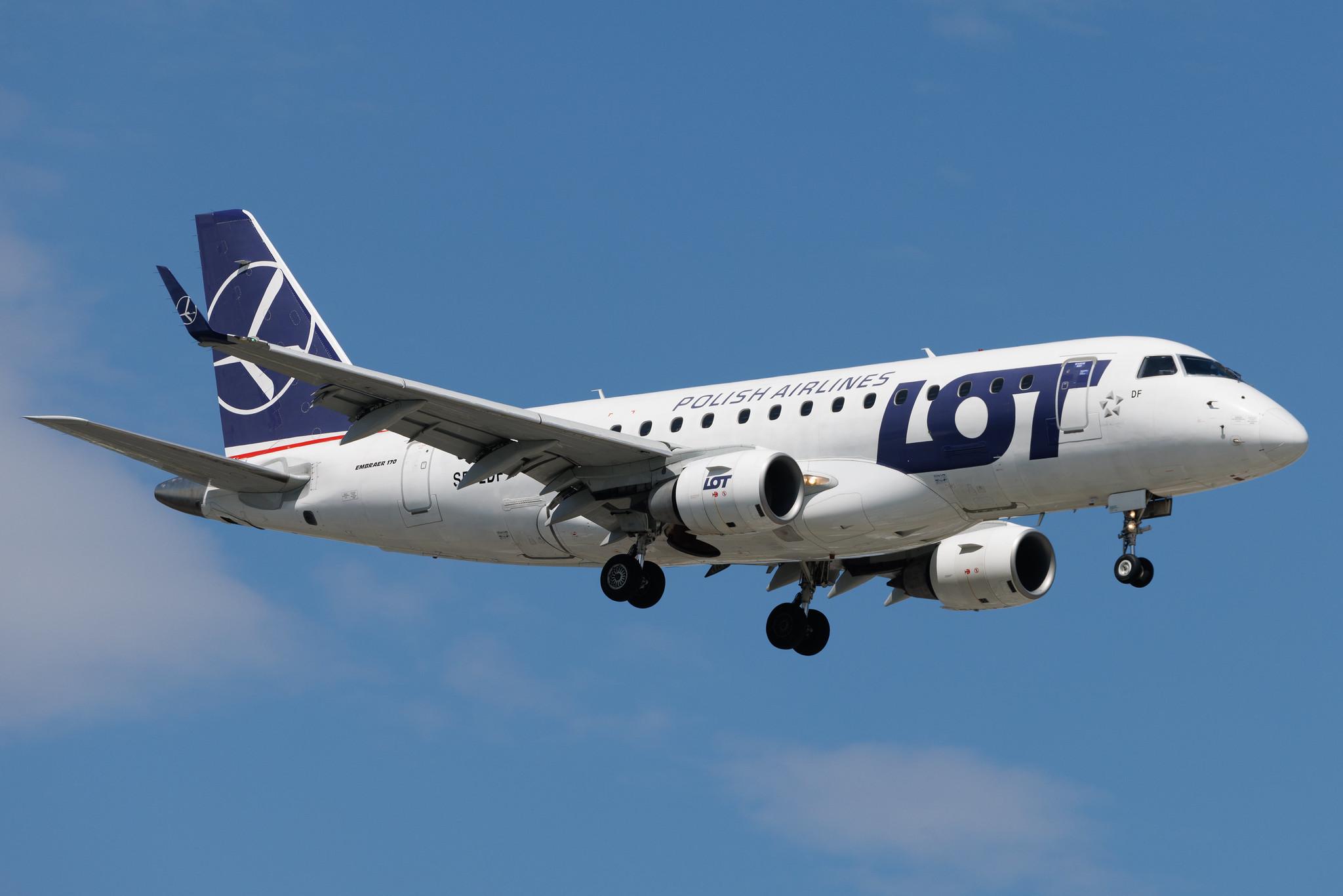 Warsaw Chopin Airport: LOT (LO / LOT) | Embraer E170STD E170 | SP-LDF | MSN 17000035