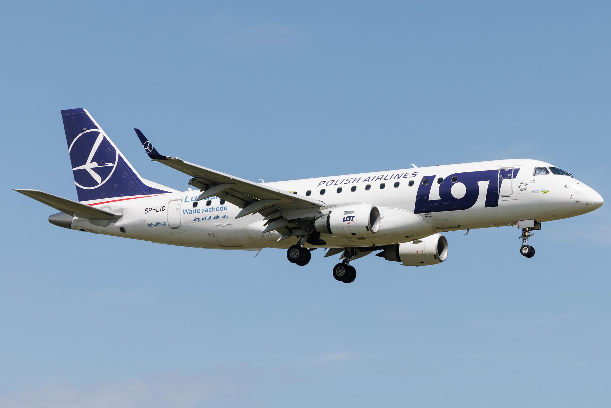 Warsaw Chopin Airport: LOT (LO / LOT) | Embraer E175STD E75S | SP-LIC | MSN 17000134