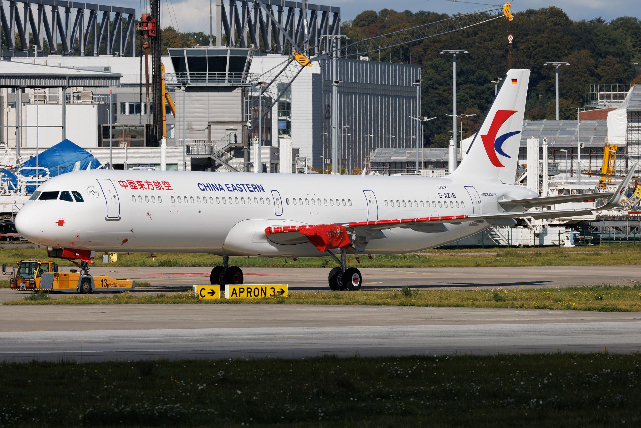 Hamburg Finkenwerder: China Eastern Airlines (MU / CES) | Airbus A321-251NX A21N | D-AZYB | MSN 12318