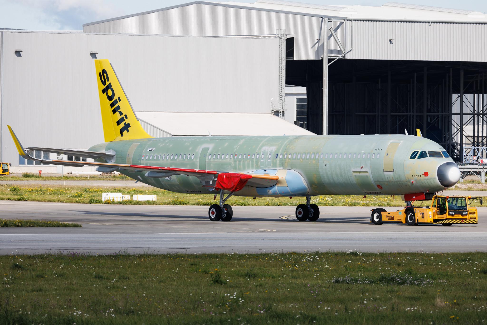 Hamburg Finkenwerder: Spirit Airlines (NK / NKS) | Airbus A321-271NX A21N | D-AVZB | MSN 12324