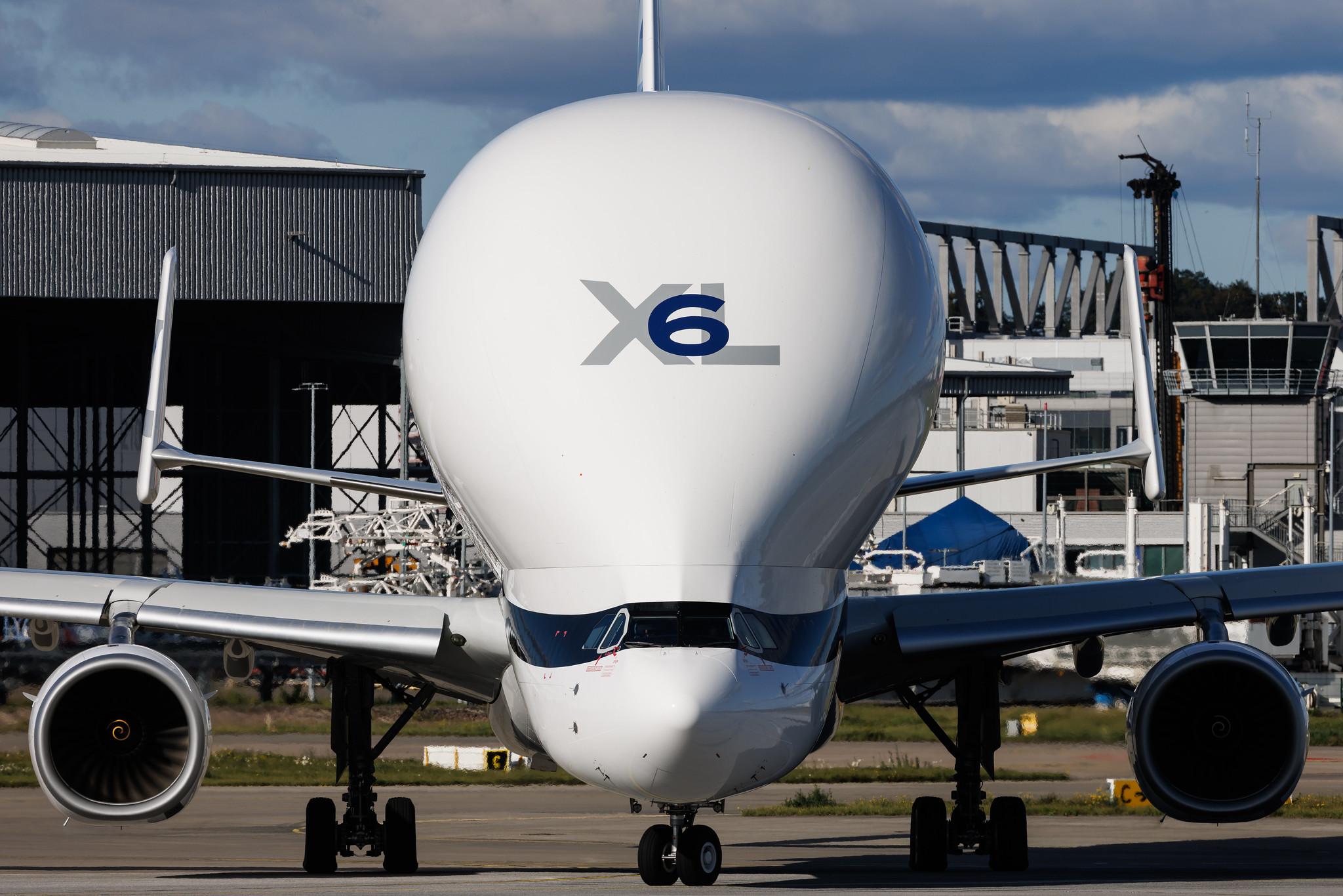 Hamburg Finkenwerder: Airbus Transport International (4Y / BGA) | Airbus A330-743L Beluga XL A337 | F-GXLO | MSN 2041