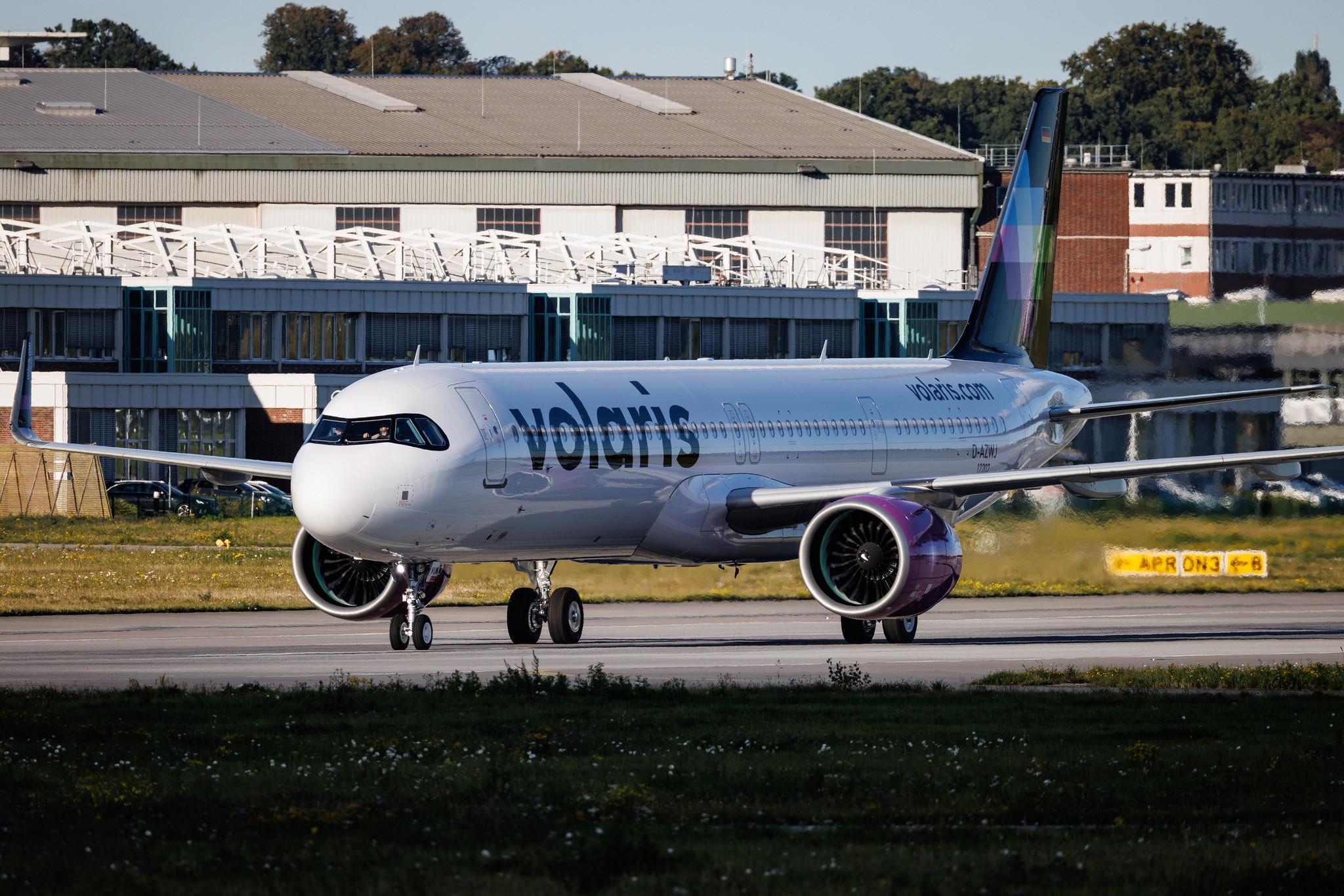 Hamburg Finkenwerder: Volaris (Y4 / VOI) | Airbus A321-271NX A21N | D-AZWJ | XA-VUN | MSN 12202