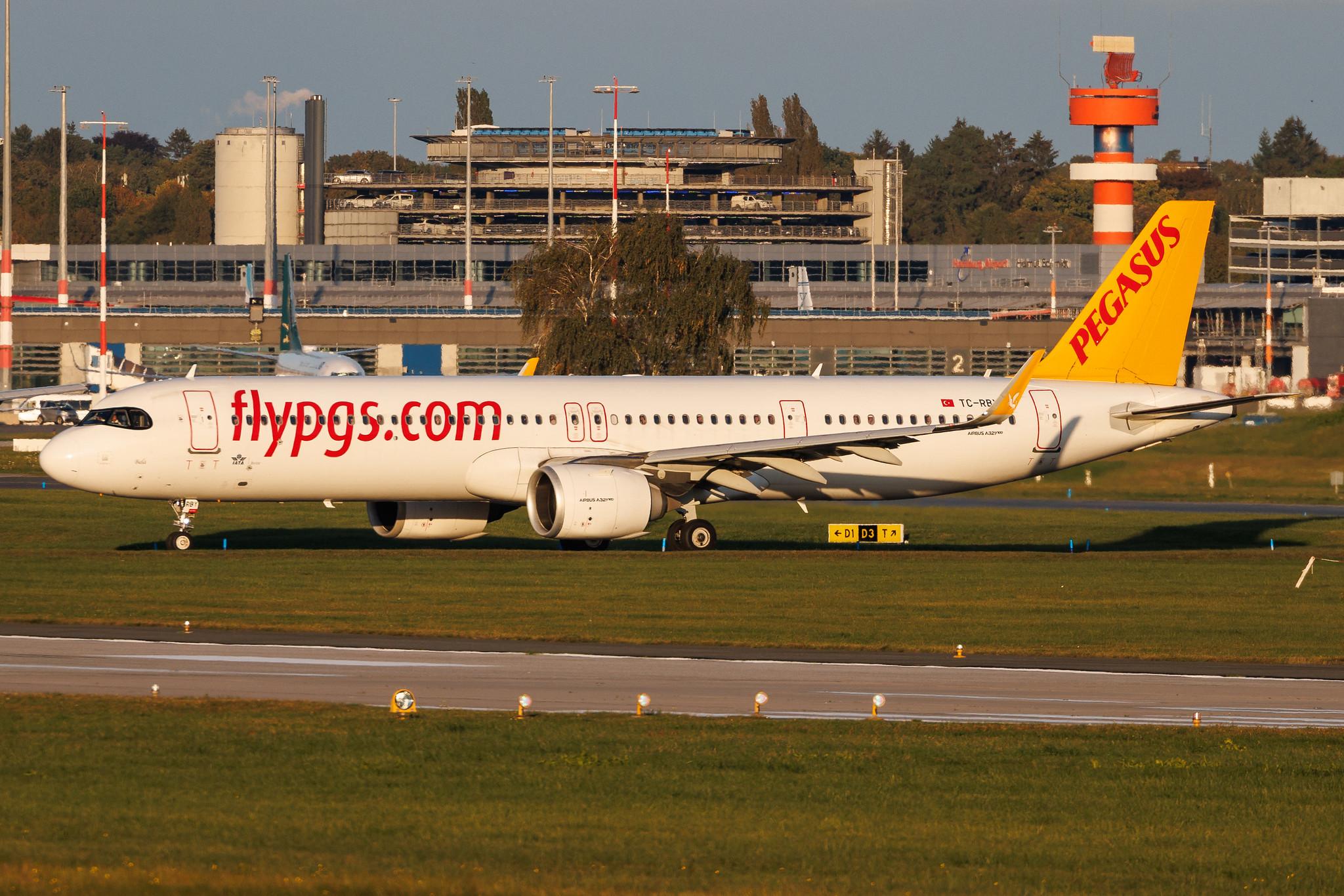 Hamburg Airport: Pegasus (PC / PGT) | Operator: Pegasus Airlines | Airbus A321-251NX A21N | TC-RBY | MSN 10976