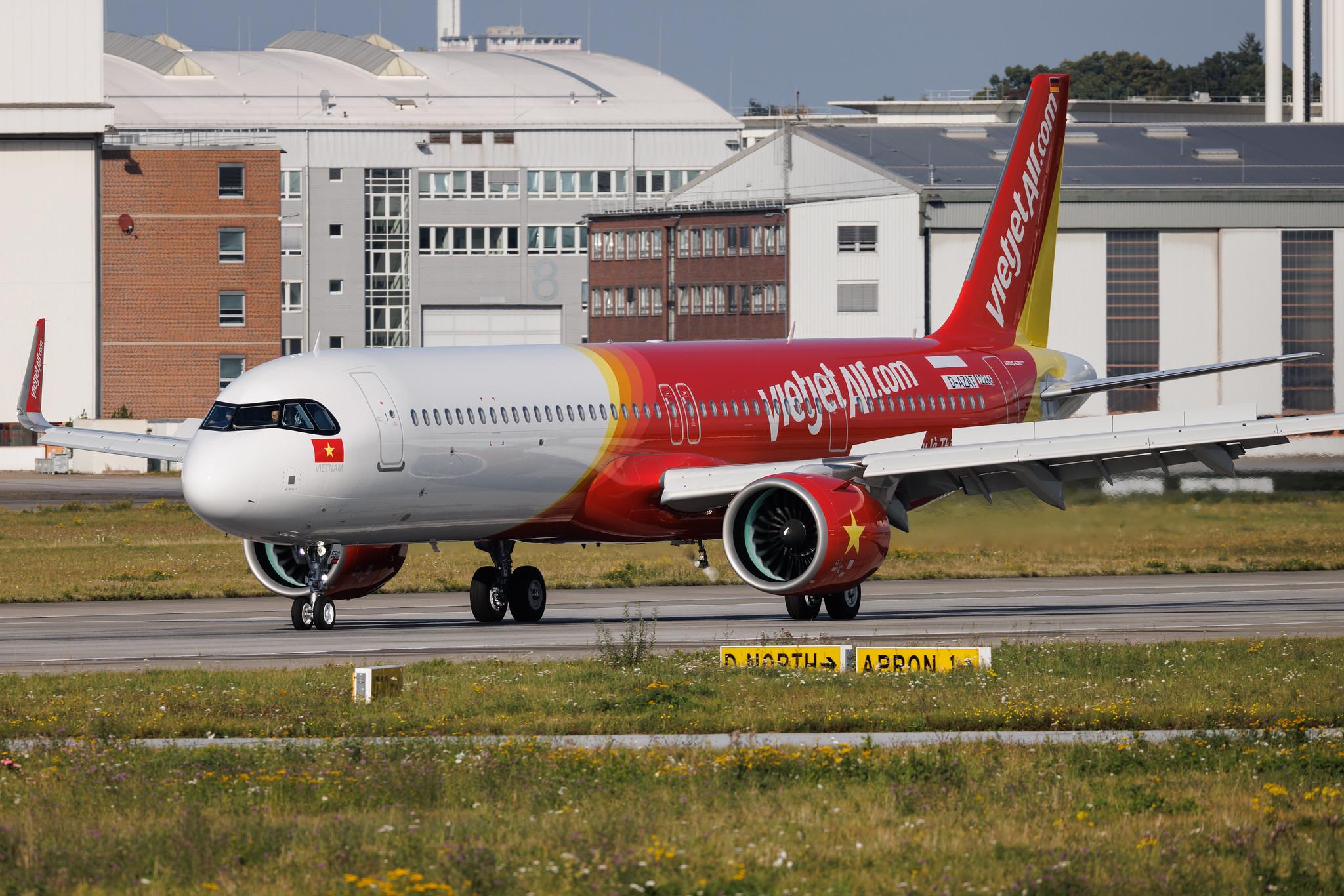 Hamburg Finkenwerder: VietJetAir (VJ / VJC) | Airbus A321-271NX A21N | D-AZAT | VN-A550 | MSN 12266
