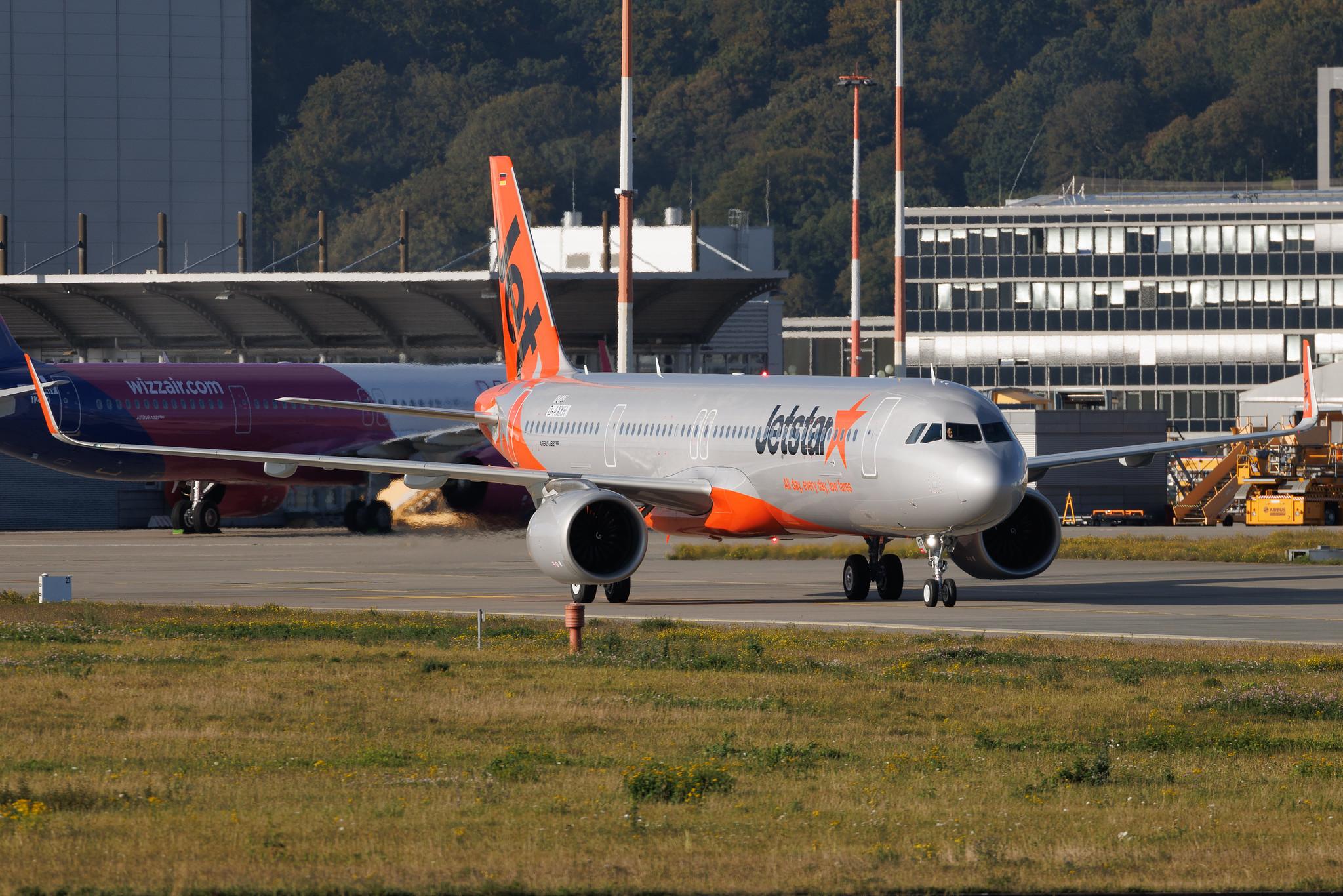 Hamburg Finkenwerder: Jetstar Airways (JQ / JST) | Airbus A321-251NX A21N | D-AXXH | VH-OYR | MSN 12160