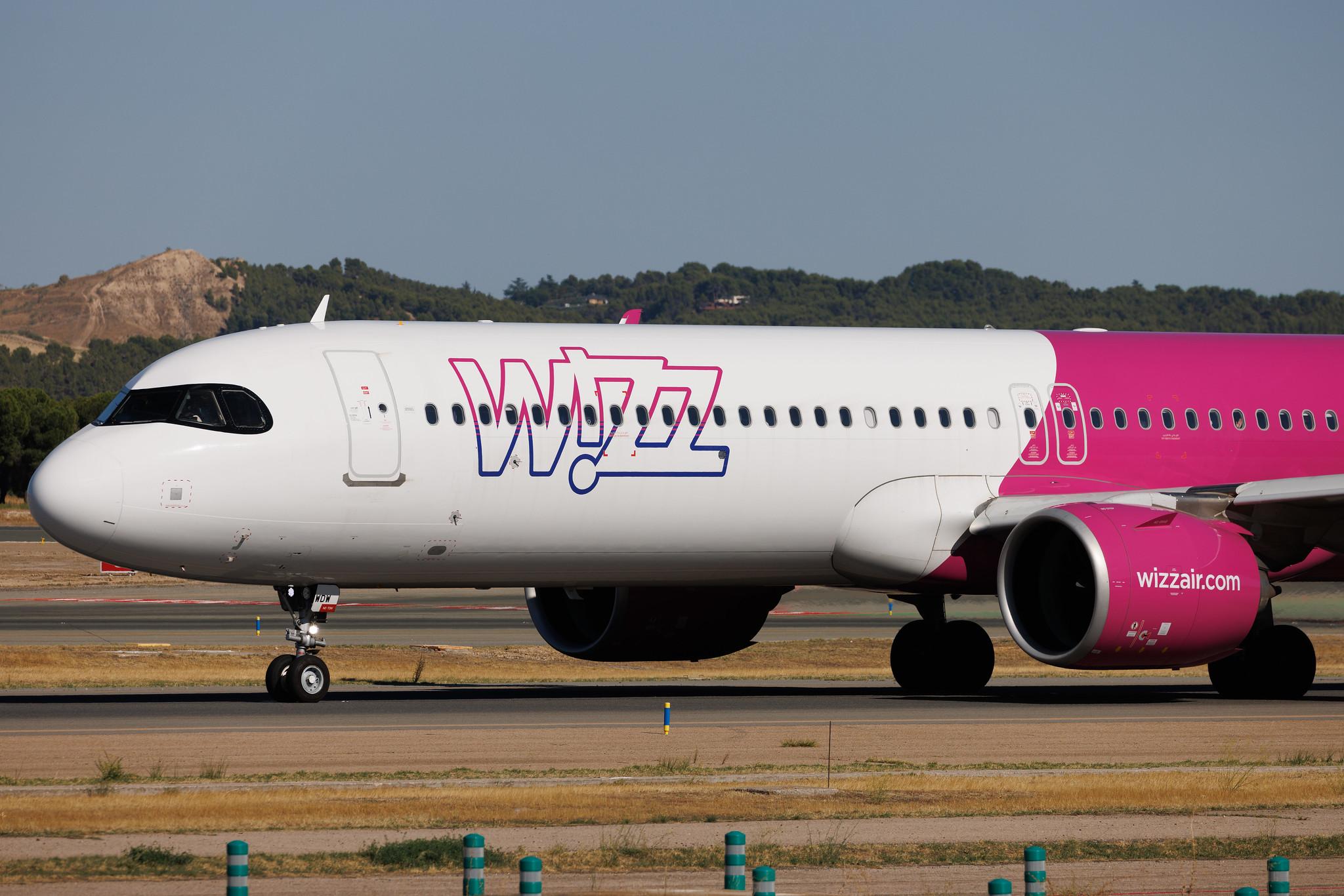 Madrid Barajas Airport: Wizz Air (W6 / WZZ) | Operator: Wizz Air Malta | Airbus A321-271NX A21N | 9H-WDW | MSN 11460