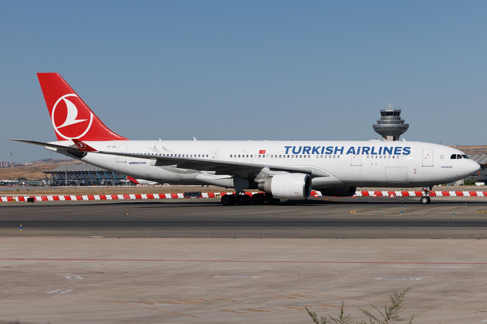 Madrid Barajas Airport: Turkish Airlines (TK / THY) | Airbus A330-223 A332 | TC-JIO | MSN 0869