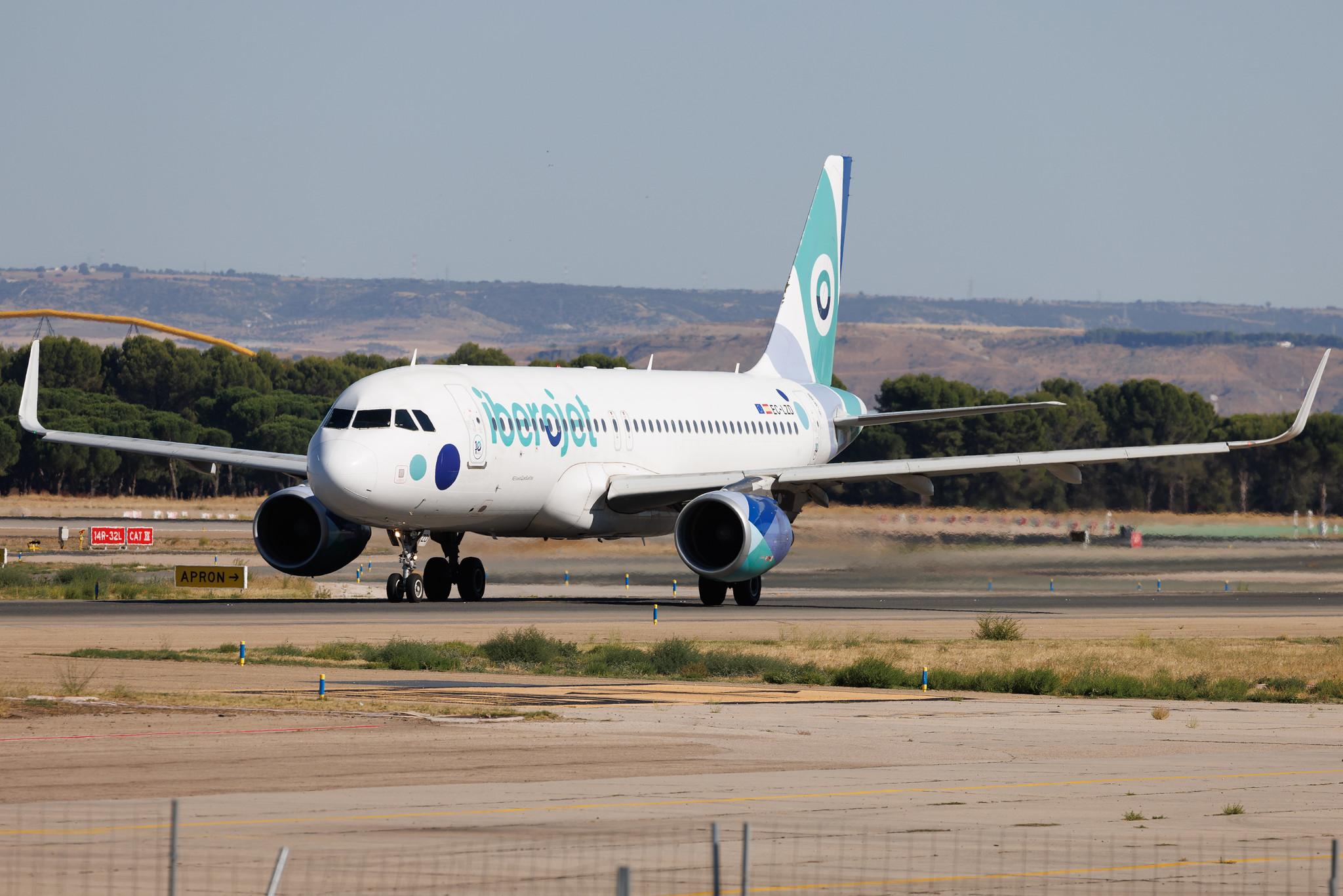 Madrid Barajas Airport: Iberojet (E9 / EVE) | Airbus A320-214 A320 | EC-LZD | MSN 5642