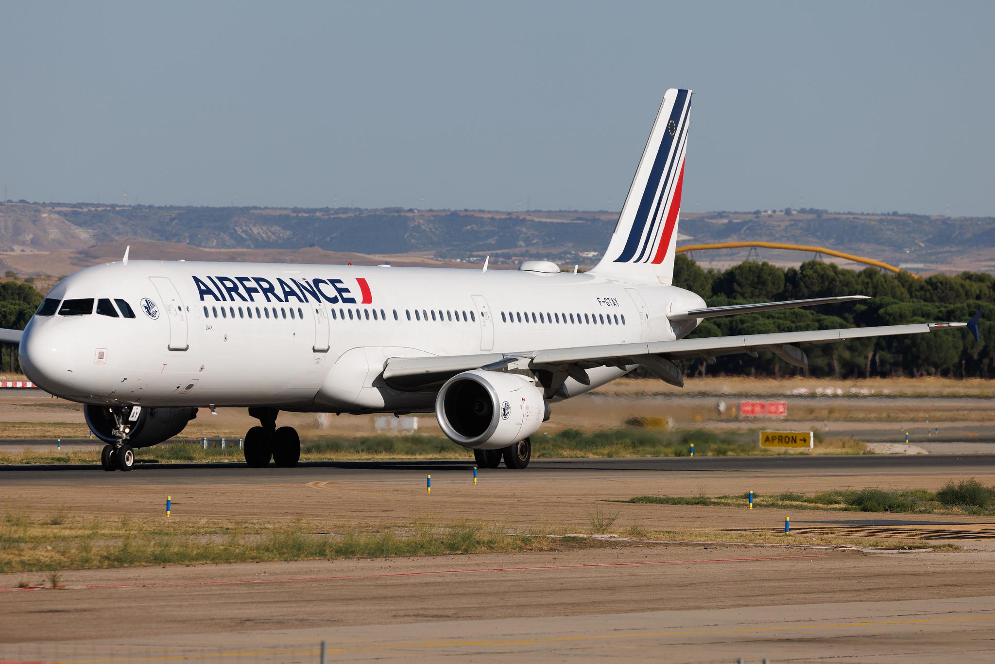 Madrid Barajas Airport: Air France (AF / AFR) | Airbus A321-212 A321 | F-GTAY | MSN 04251