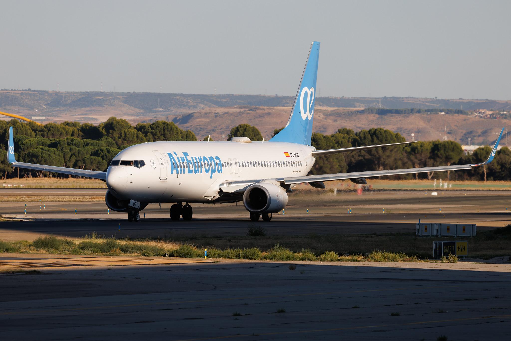Madrid Barajas Airport: Air Europa (UX / AEA) | Boeing 737-85P B738 | EC-MUZ | MSN 60589