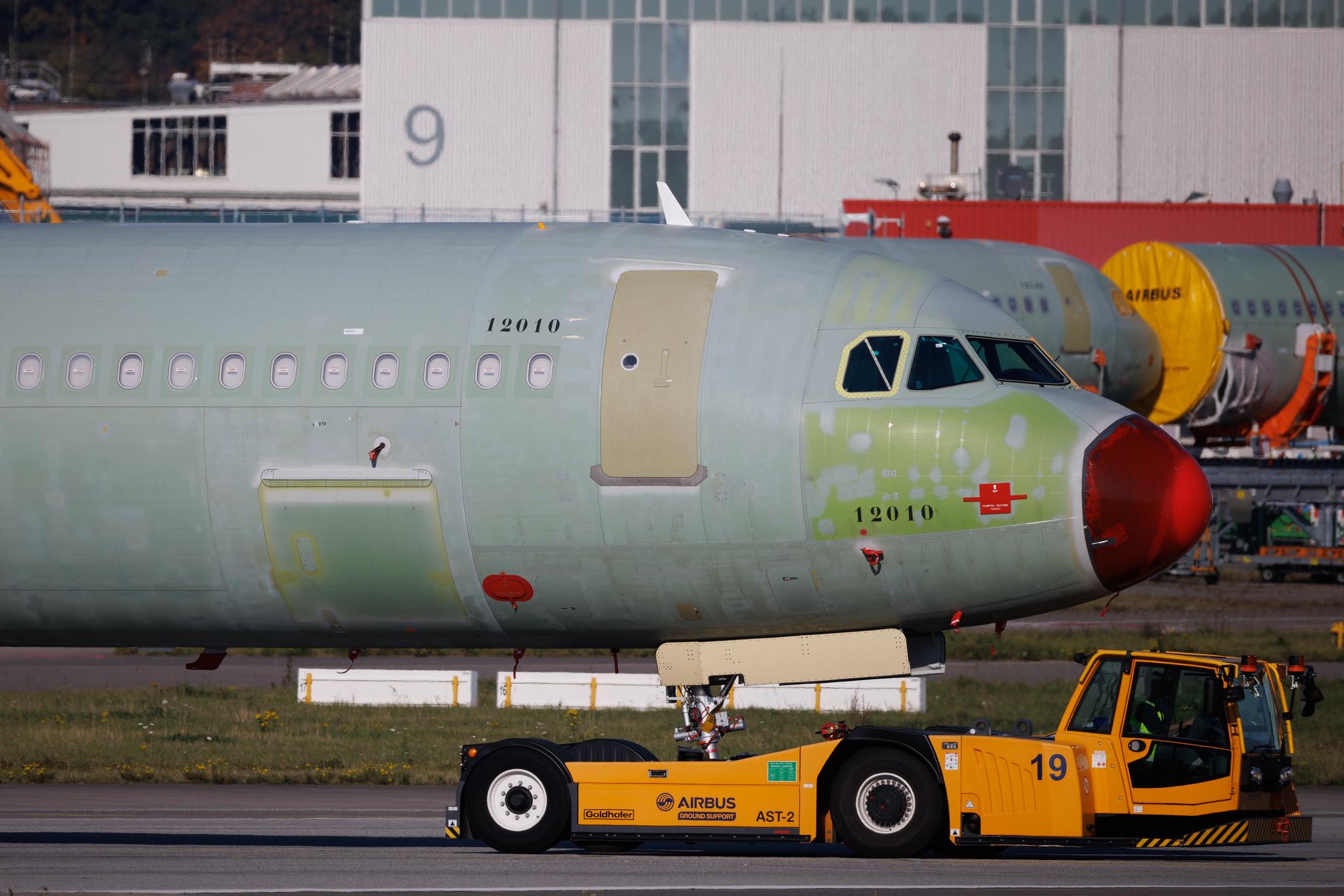 Hamburg Finkenwerder: VietJetAir (VJ / VJC) | Airbus A321-271NX A21N | D-AVXS | VN-A547 | MSN 12010