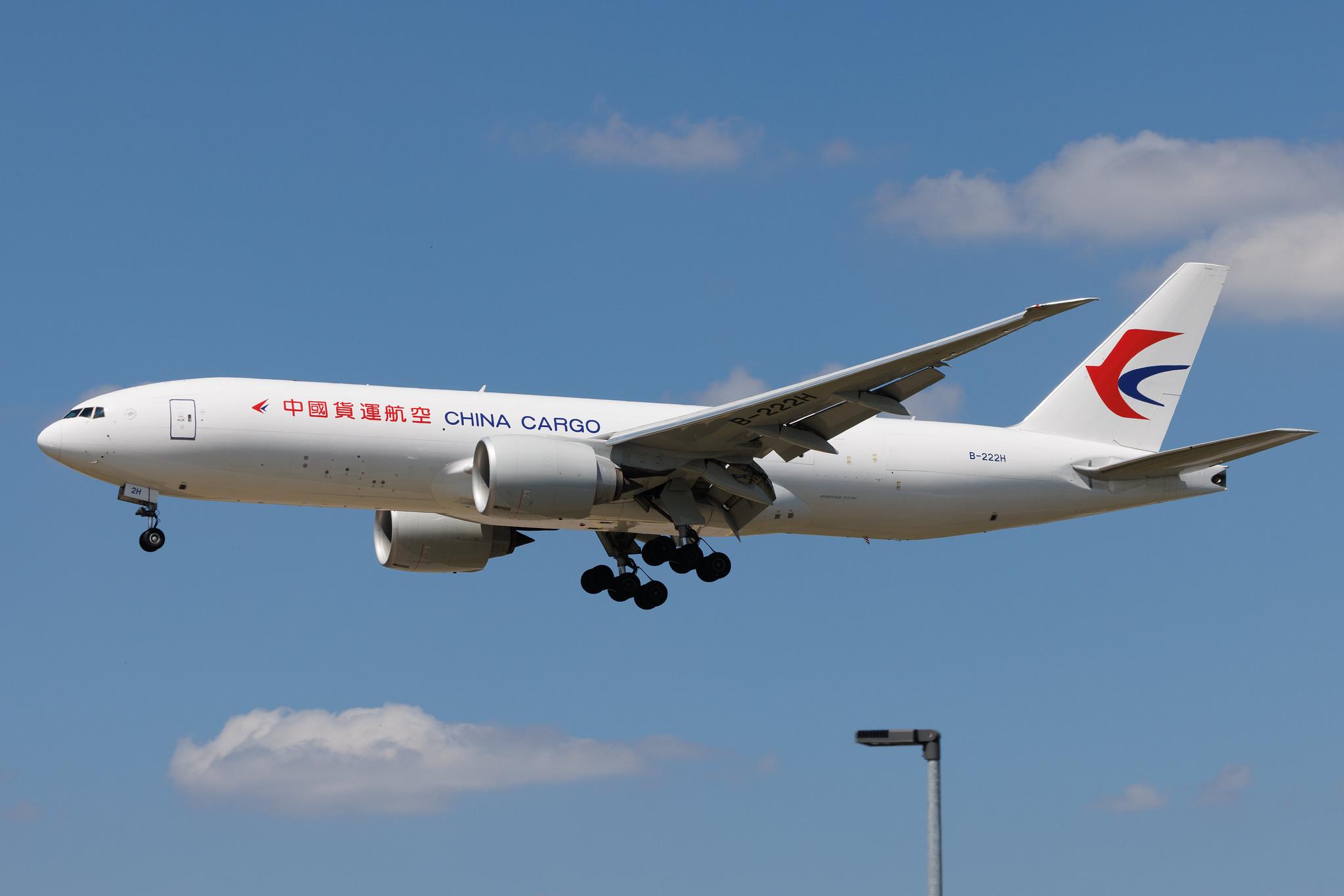 Frankfurt Airport: China Cargo Airlines (CK / CKK) | Boeing 777-F B77L | B-222H | MSN 67769