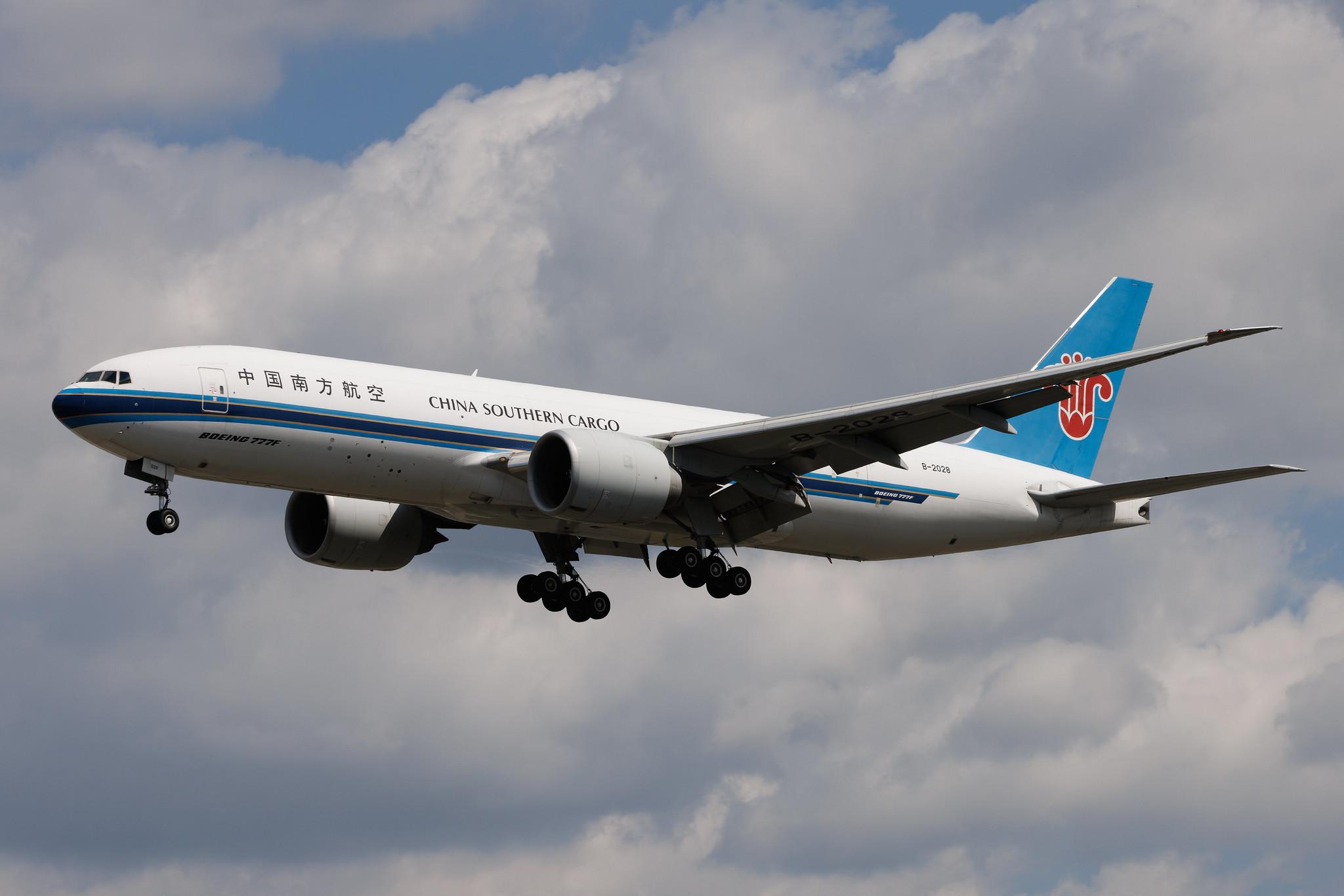 Frankfurt Airport: China Southern Cargo (CZ / CSN) | Operator: China Southern Airlines | Boeing 777-F1B B77L | B-2028 | MSN 41637