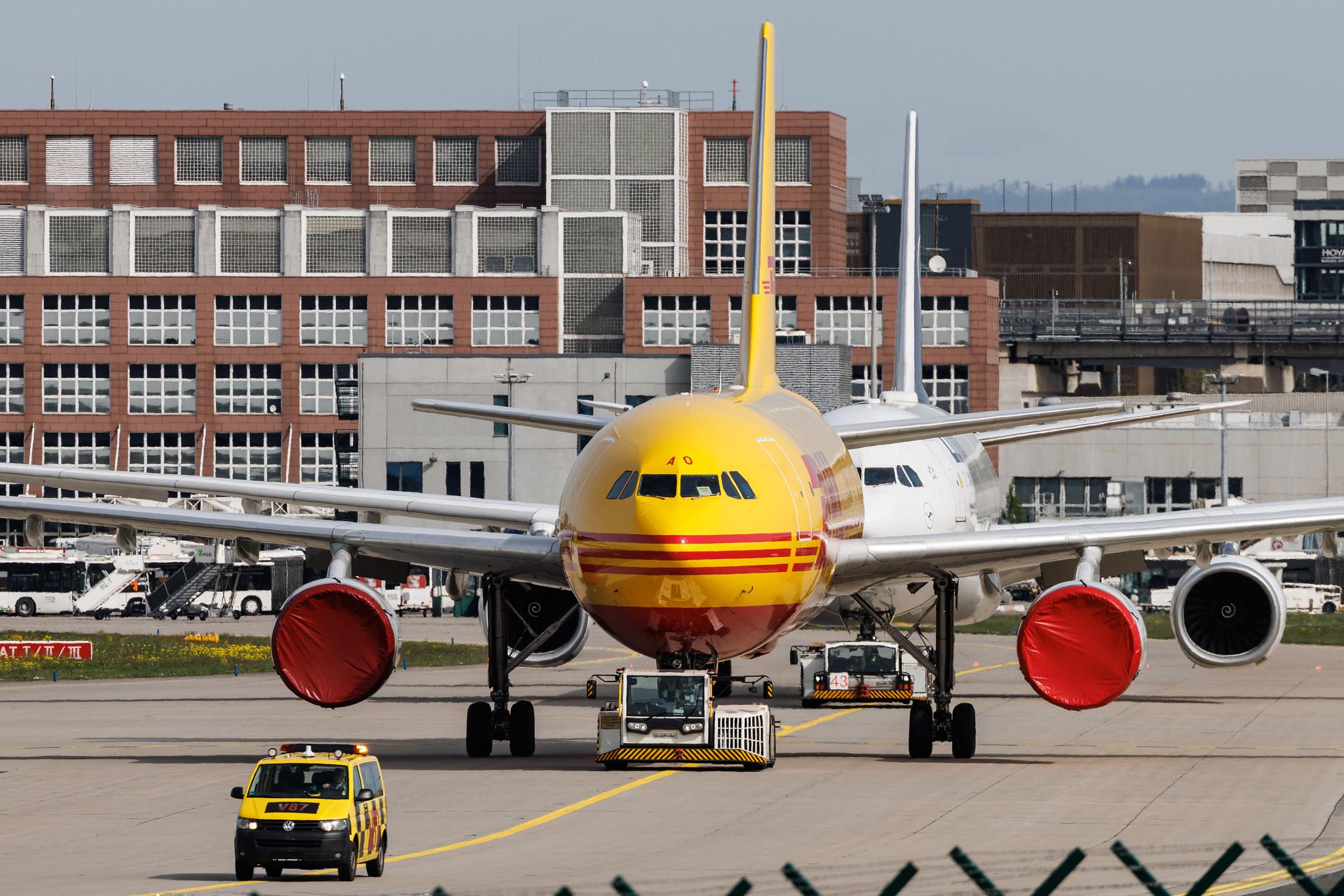 Frankfurt Airport: DHL (D0 / DHK) | Operator: European Air Transport | Airbus A300B4-622R(F) A306 | D-AEAO | MSN 711