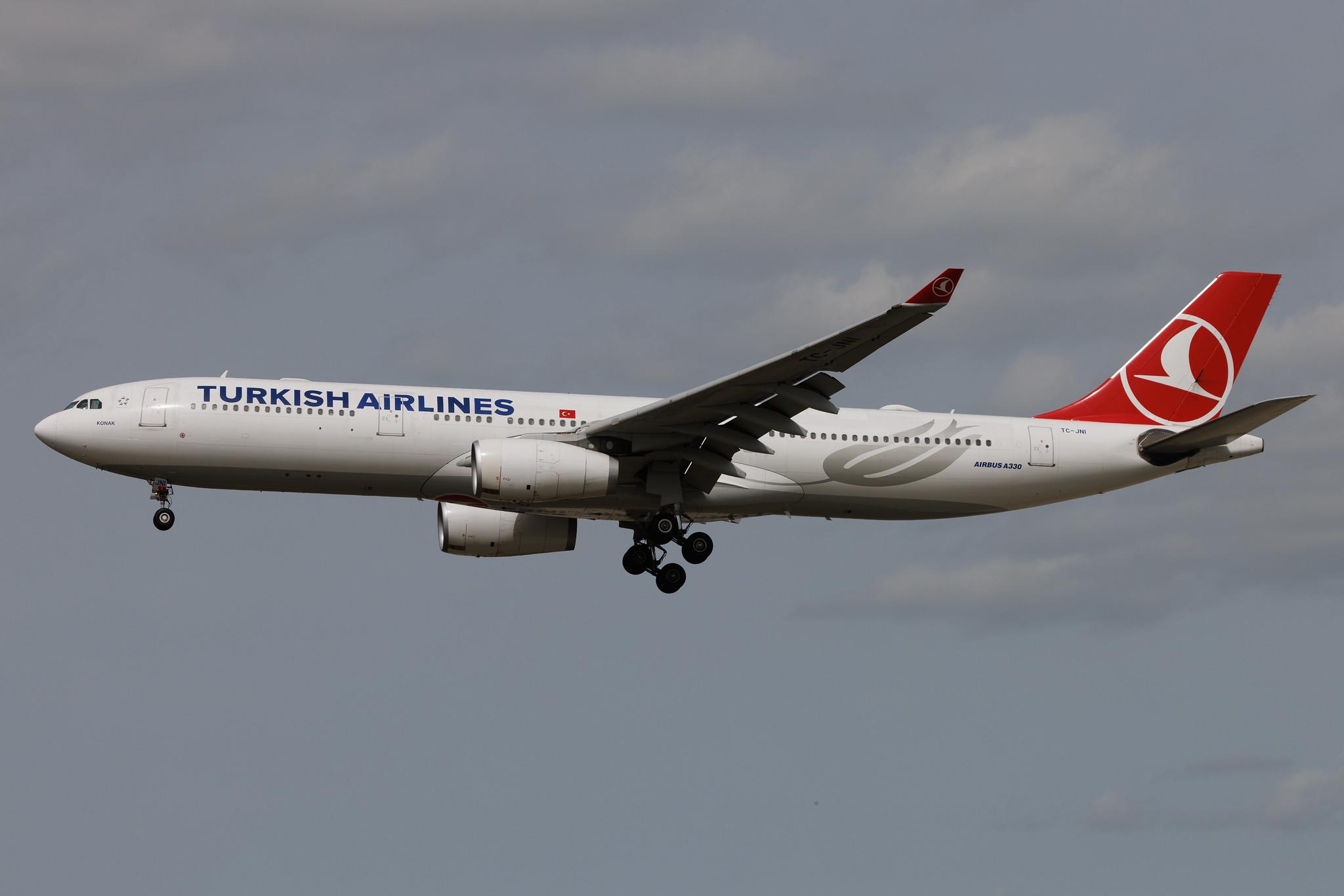Frankfurt Airport: Turkish Airlines (TK / THY) | Airbus A330-343 A333 | TC-JNI | MSN 1160