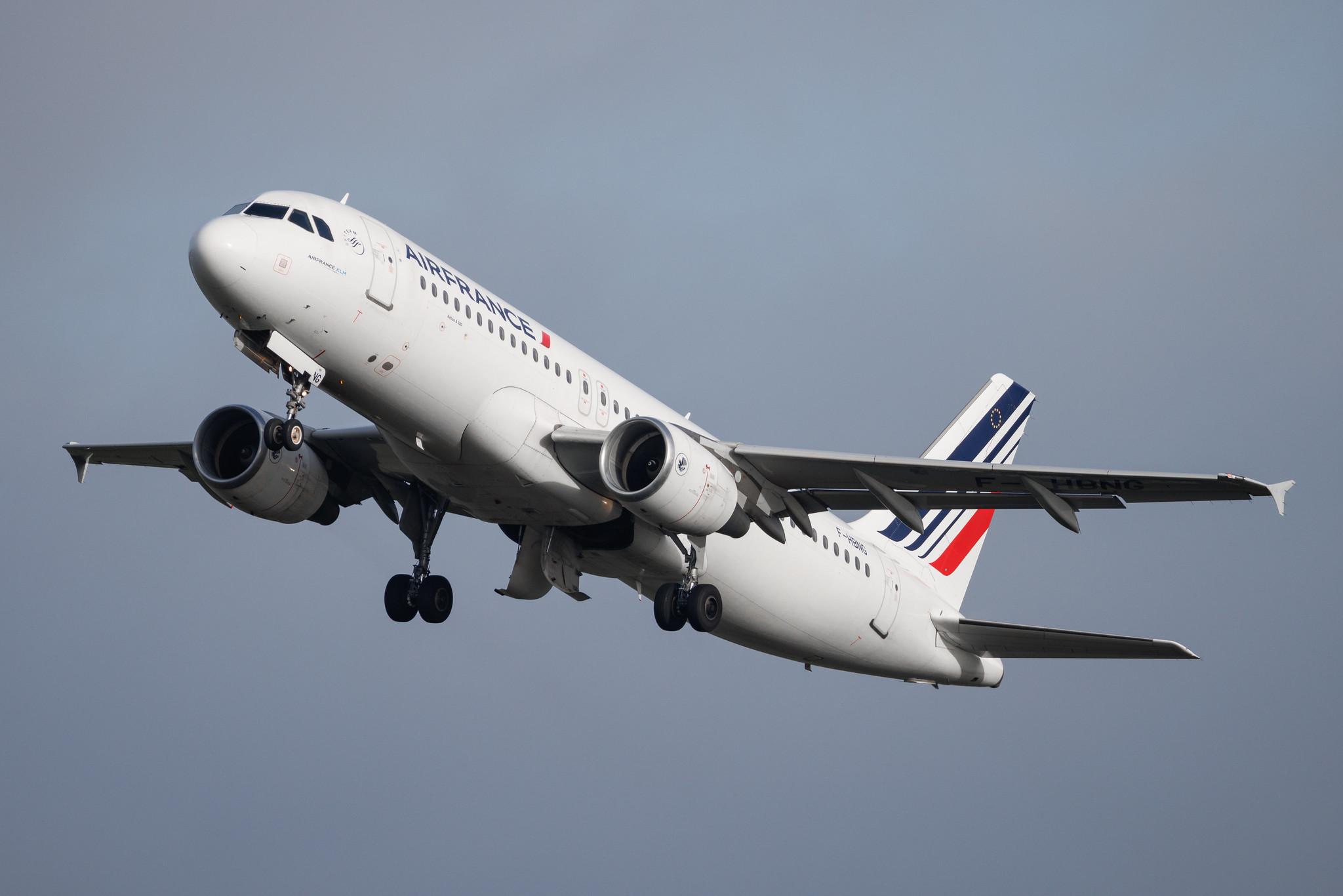 Paris Orly Airport: Air France (AF / AFR) |  Airbus A320-214 A320 | F-HBNG | MSN 04747