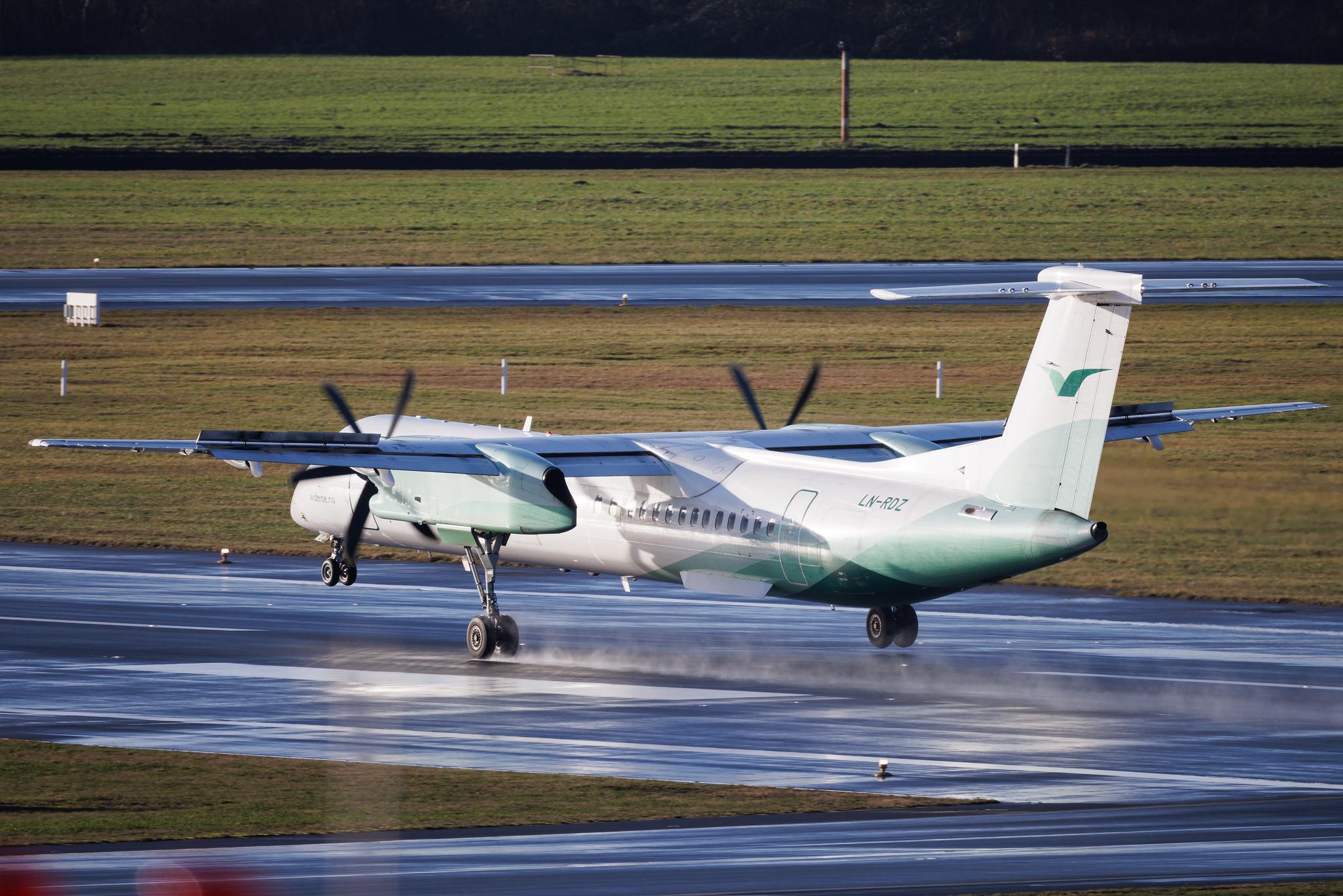 Hamburg Airport: Wideroe (WF / WIF) | De Havilland Canada Dash 8-400 DH8D | LN-RDZ | MSN 4063