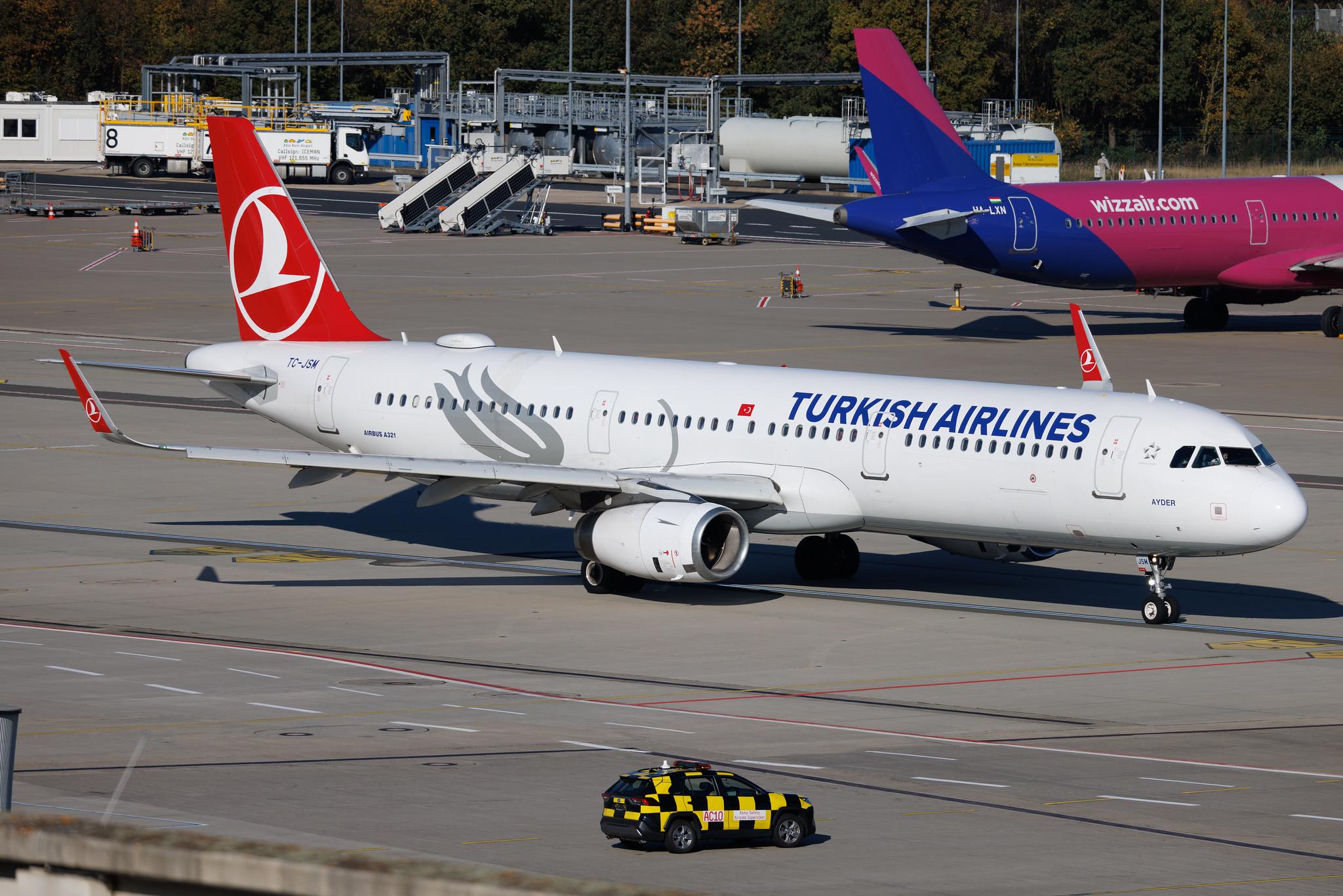 Köln Bonn Airport: Turkish Airlines (TK / THY) | Airbus A321-231 A321 | TC-JSM | MSN 05689