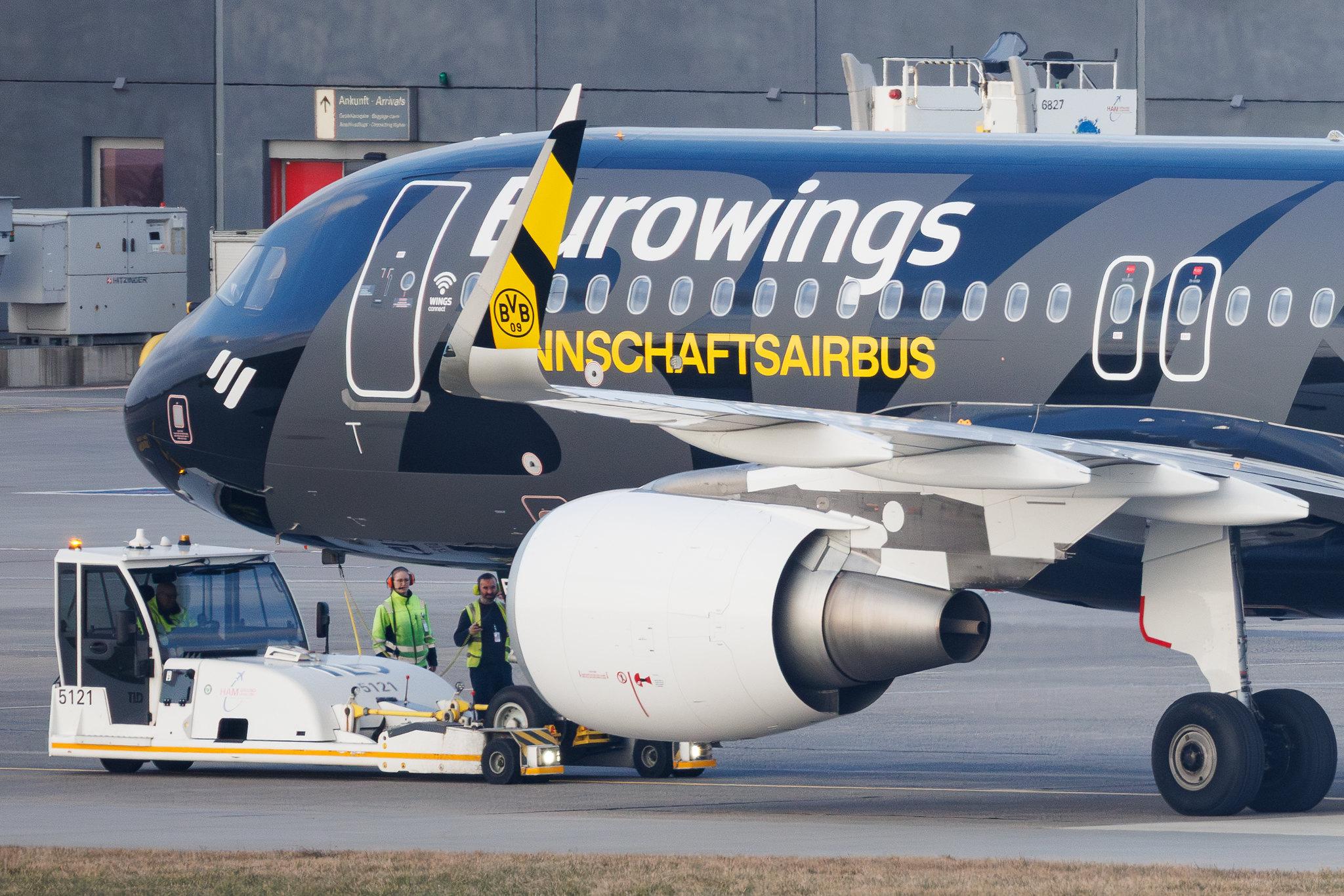 Hamburg Airport: Eurowings (EW / EWG) | Livery: BVB FanAirbus | Airbus A320-214 A320 | D-AEWM | MSN 7259