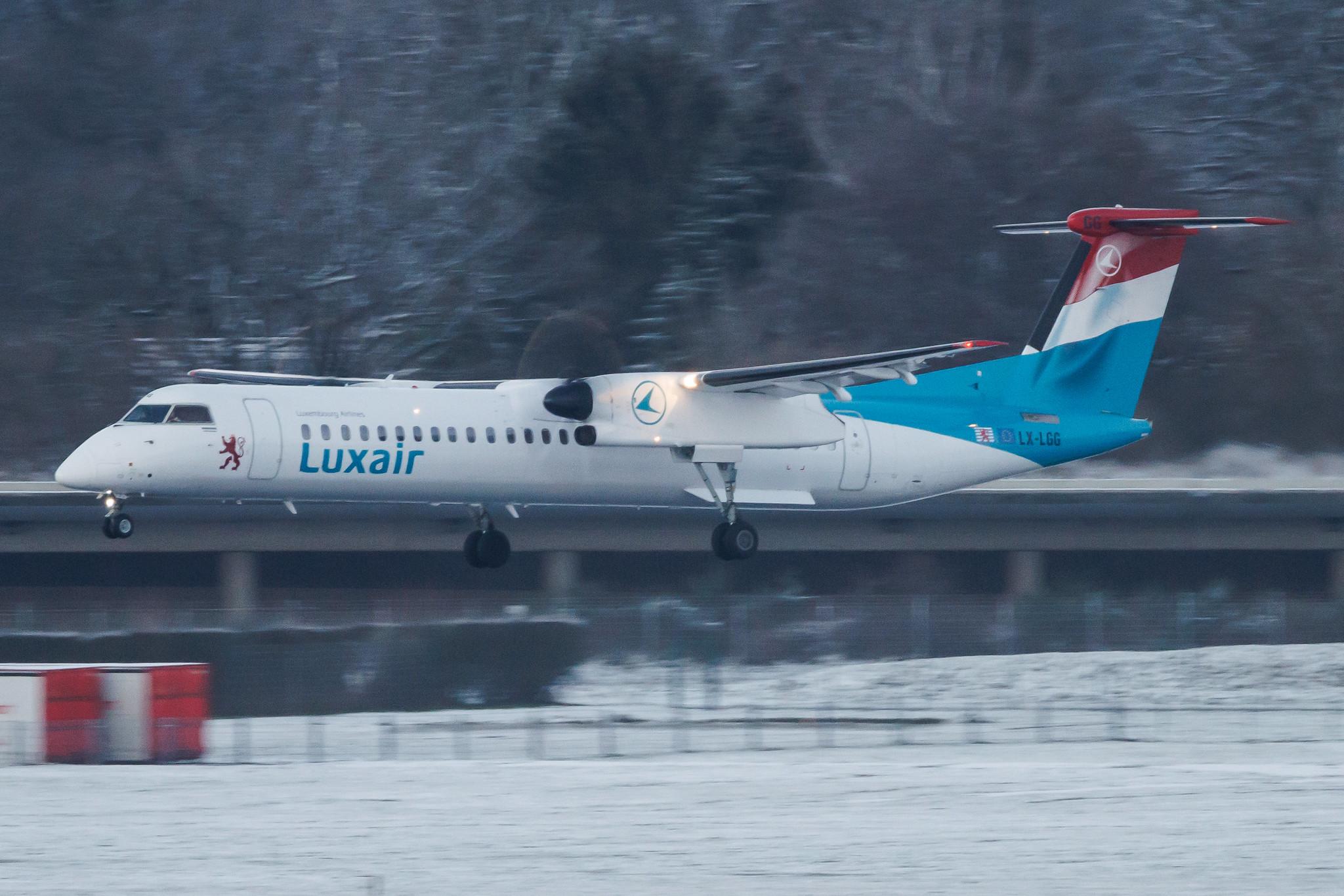 Hamburg Airport: Luxair (LG / LGL) | De Havilland Canada Dash 8-400 DH8D | LX-LGG | MSN 4418