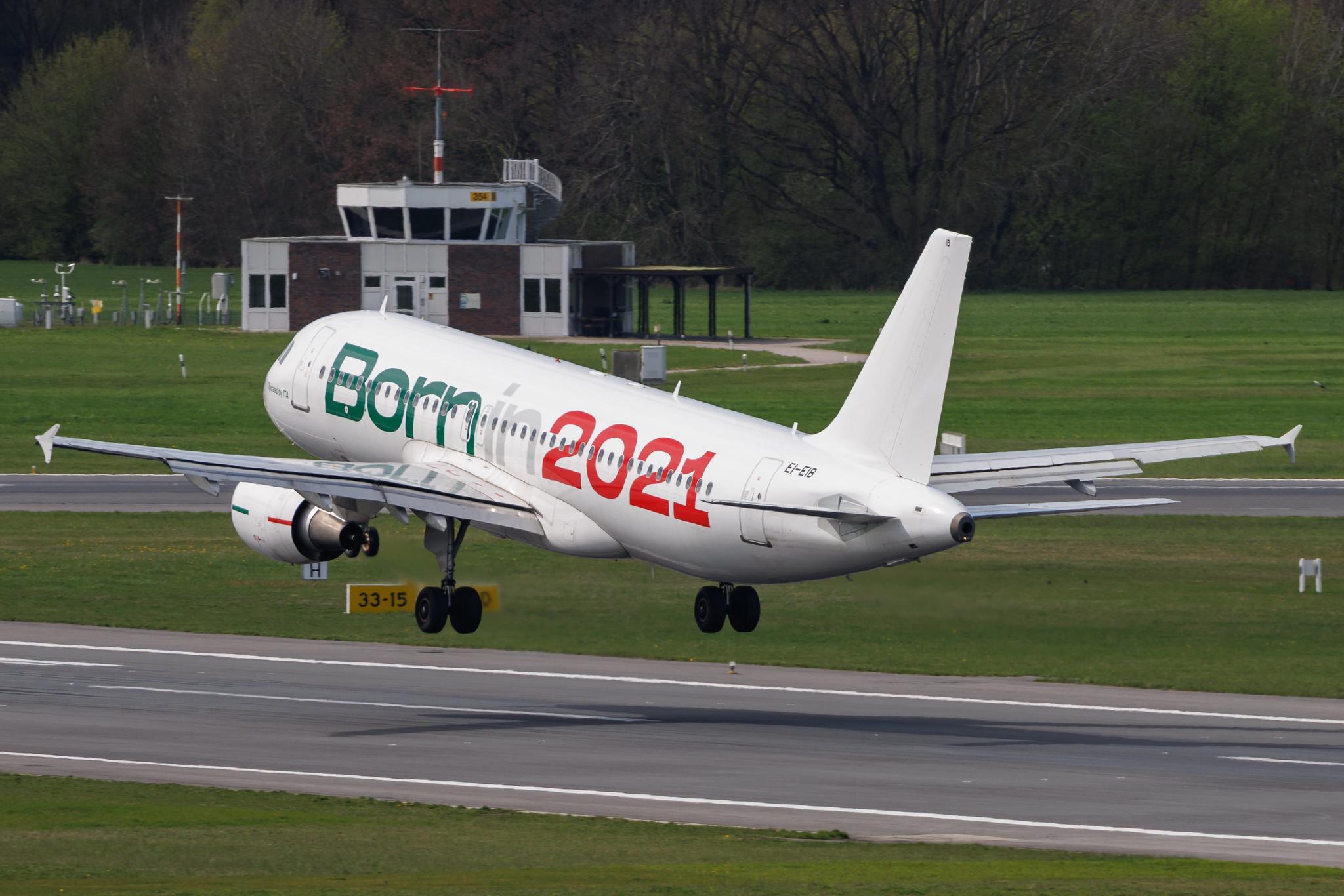 Hamburg Airport: ITA Airways (AZ / ITY) | Livery: Born in 2021 Livery | Airbus A320-216 A320 | EI-EIB | MSN 04249