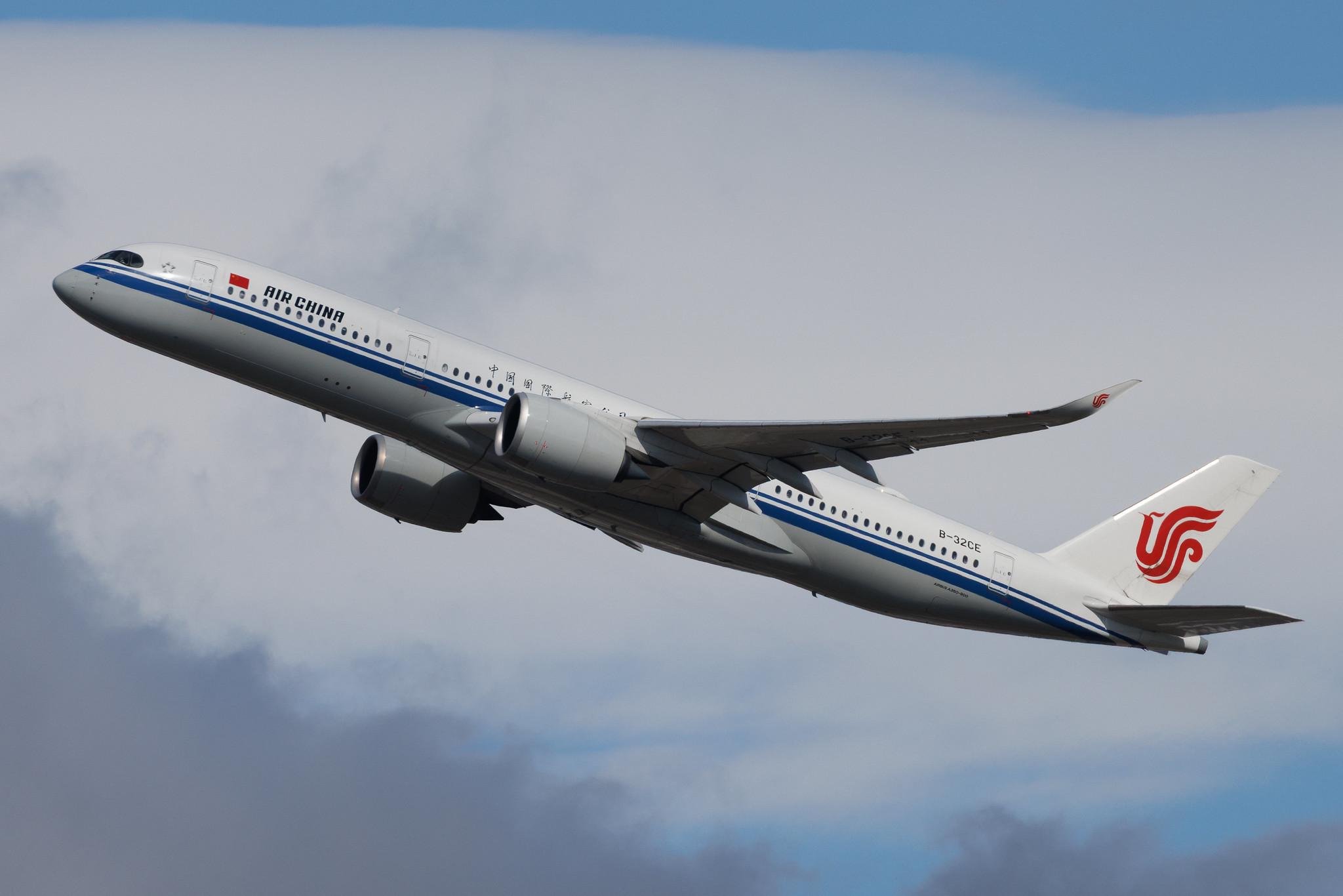 Vienna International Airport: Air China (CA / CCA) | Airbus A350-941 A359 | B-32CE | MSN 574