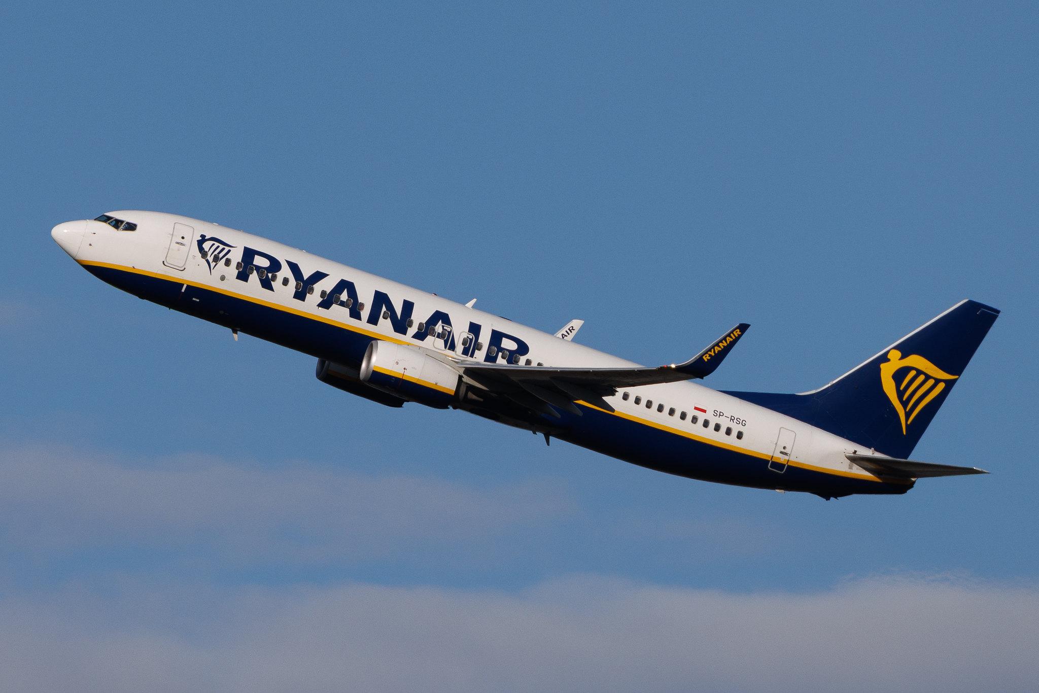 Vienna International Airport: Ryanair (FR / RYR) | Operator: Ryanair Sun | Boeing 737-8AS B738 | SP-RSG | MSN 44841
